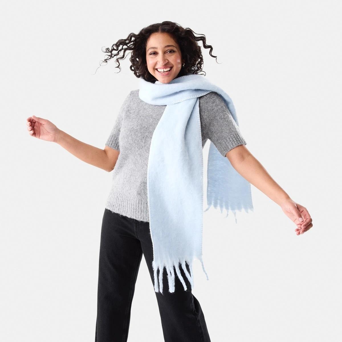 5 Blanket Stitch Scarf Blu Skyway, 5 of 6