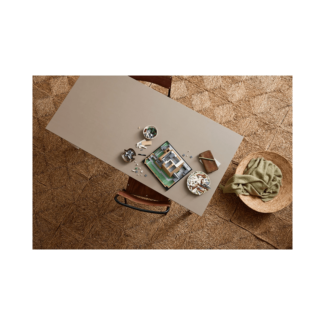 3 The LEGO Group LEGO Architecture Himeji Castle - 21060, 3 of 10