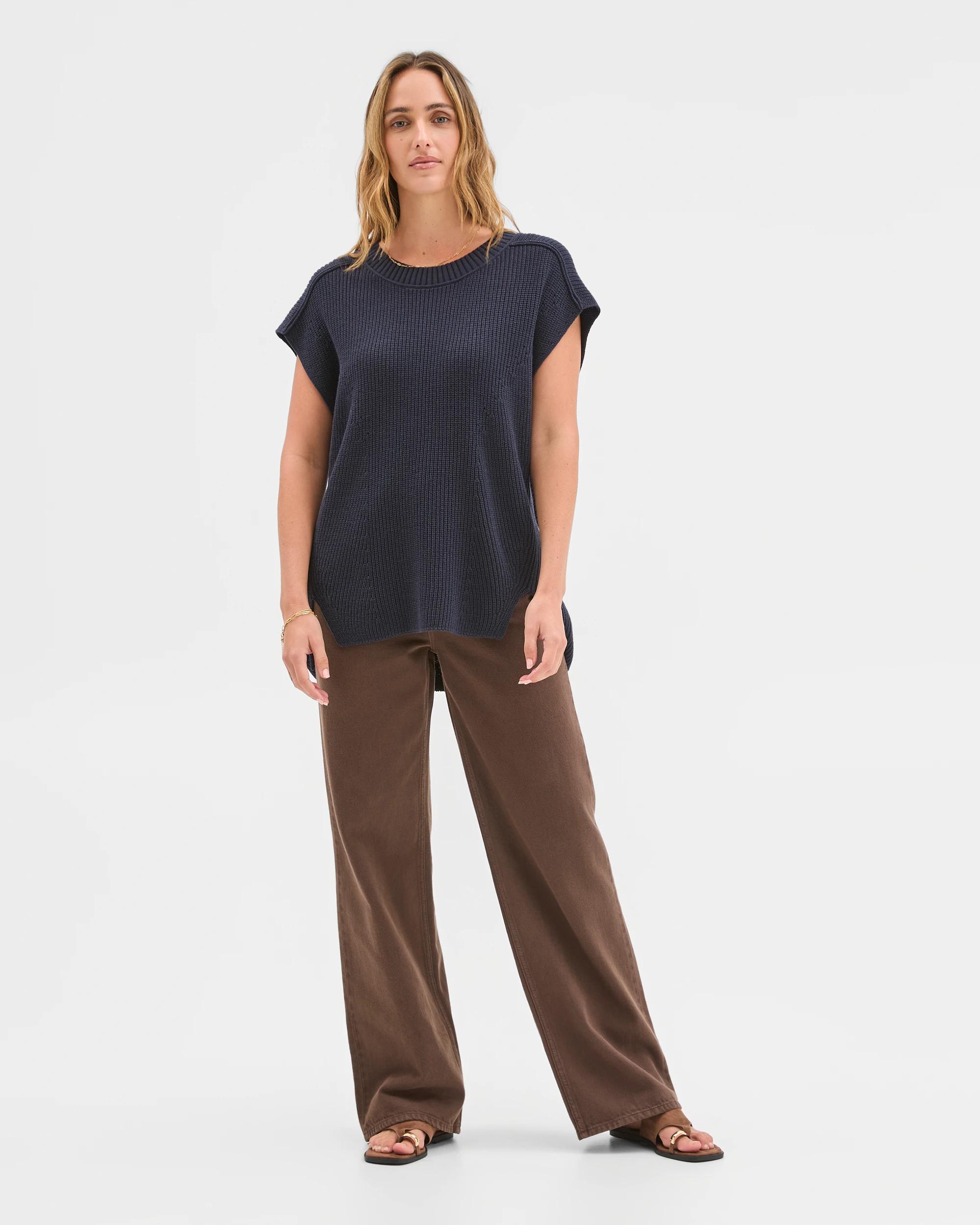 2 Target Woman Australian Cotton Blend Split Hem Vest NIGHT SKY, 2 of 6