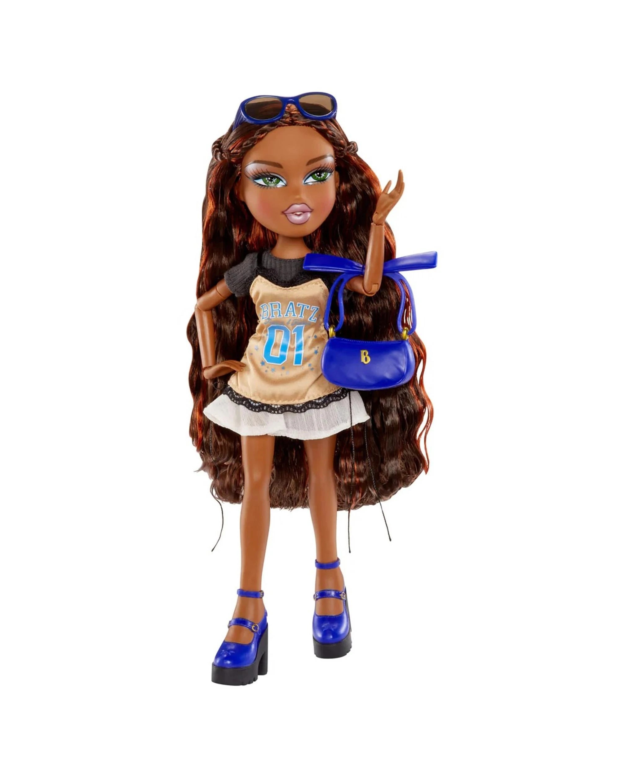 6 Bratz Stylin' Sasha Fashion Doll with Oversized Tee, 6 of 8