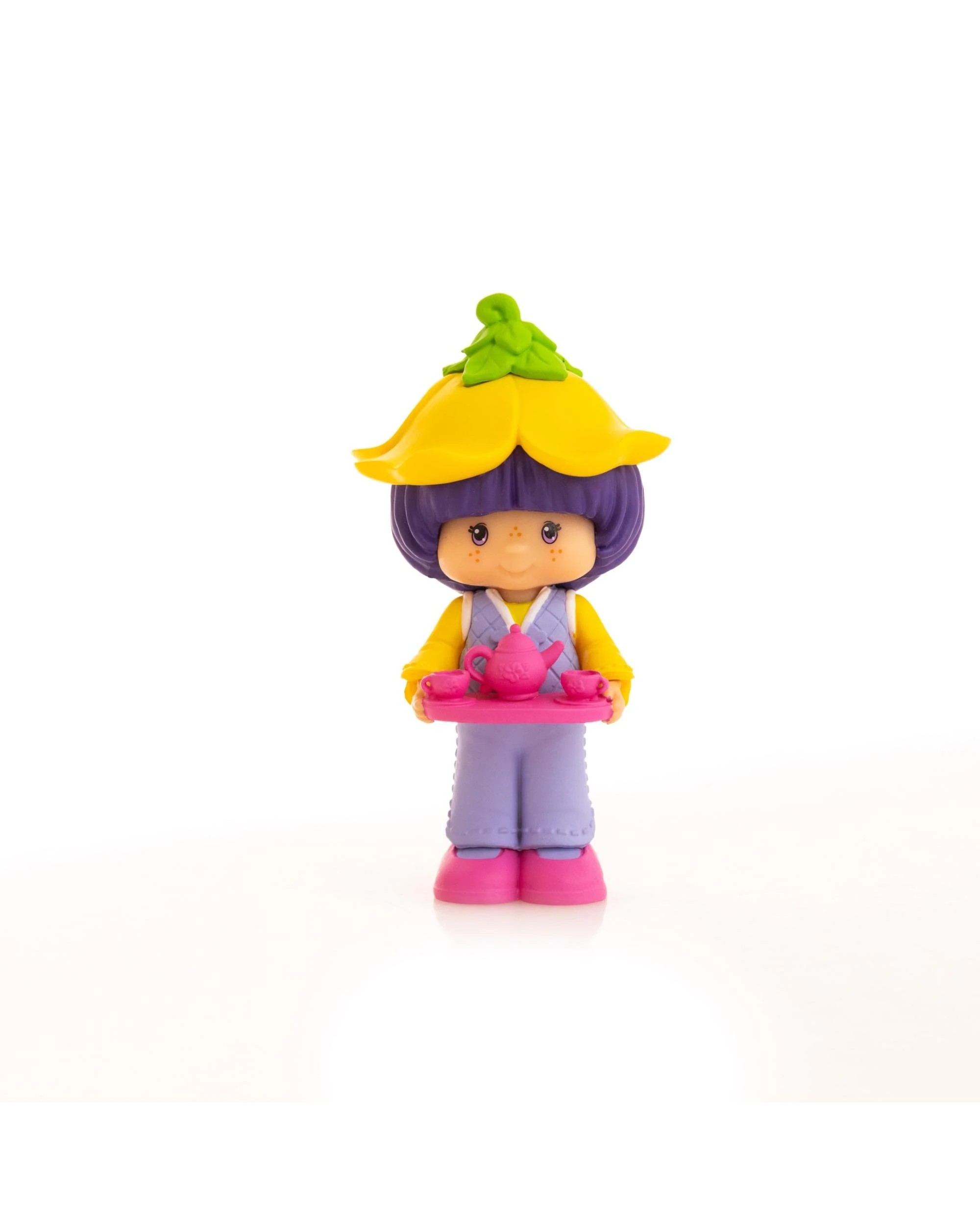 3 The World of Strawberry Shortcake CheeBee Series 2 Almond Tea 2.5 inch Figure, 3 of 4