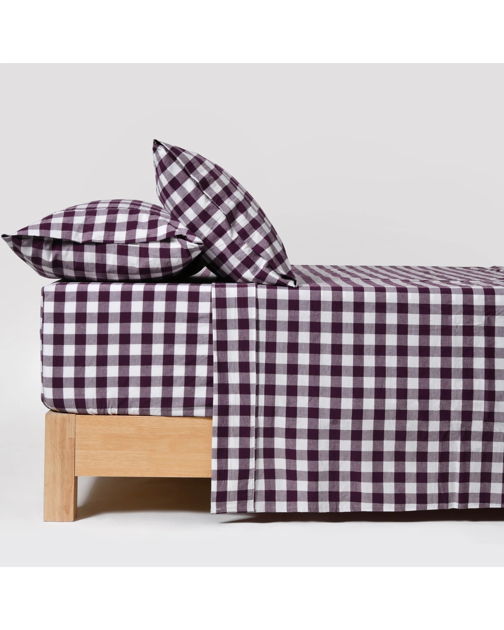 1 Dreamaker Lola Yarn Dyed Washed Cotton Gingham Sheet Set - Super King Bed - Plum, 1 of 7