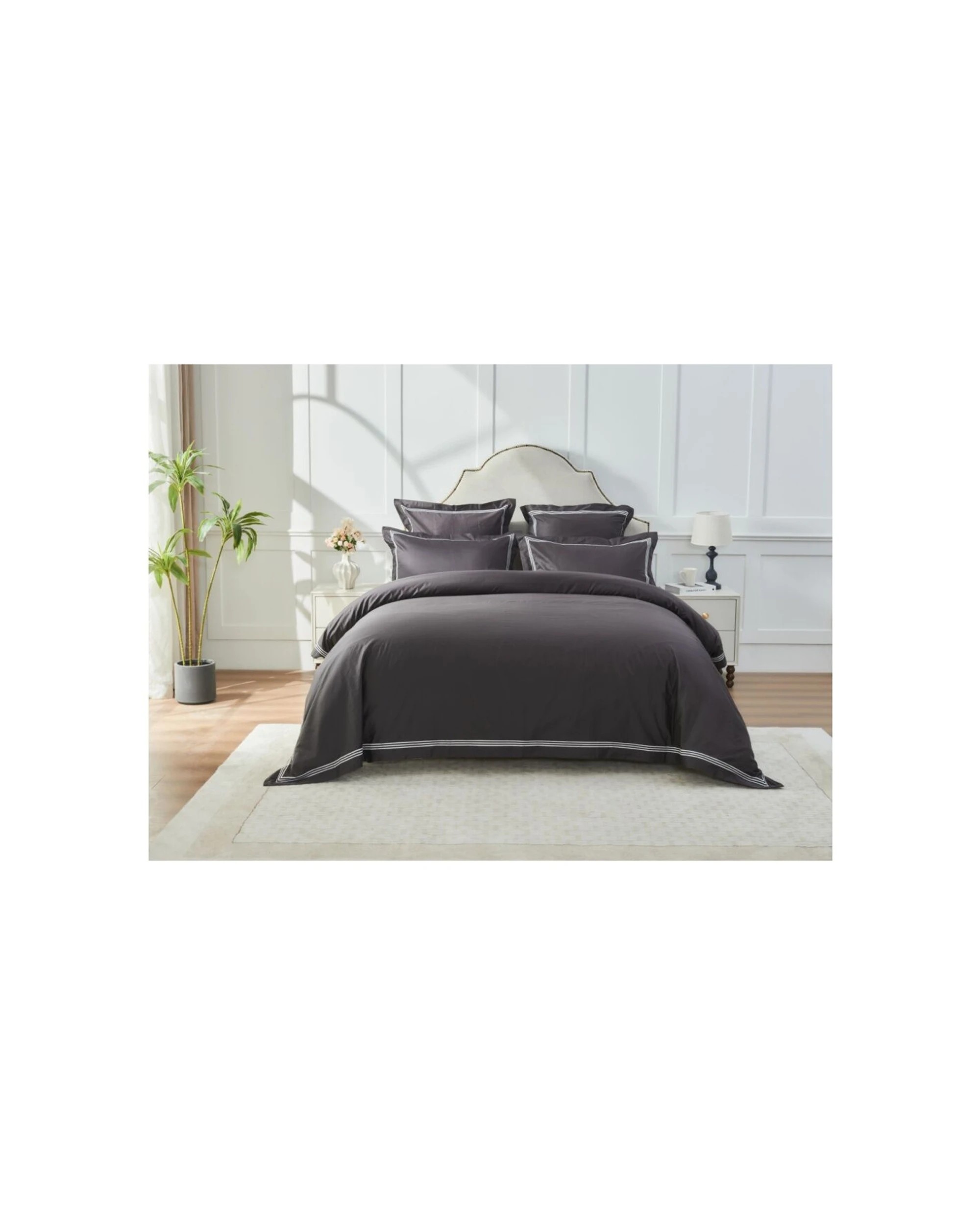 1 Grosvenor House 500TC Hotel Embroidered Quilt Set Queen - Charcoal, 1 of 8