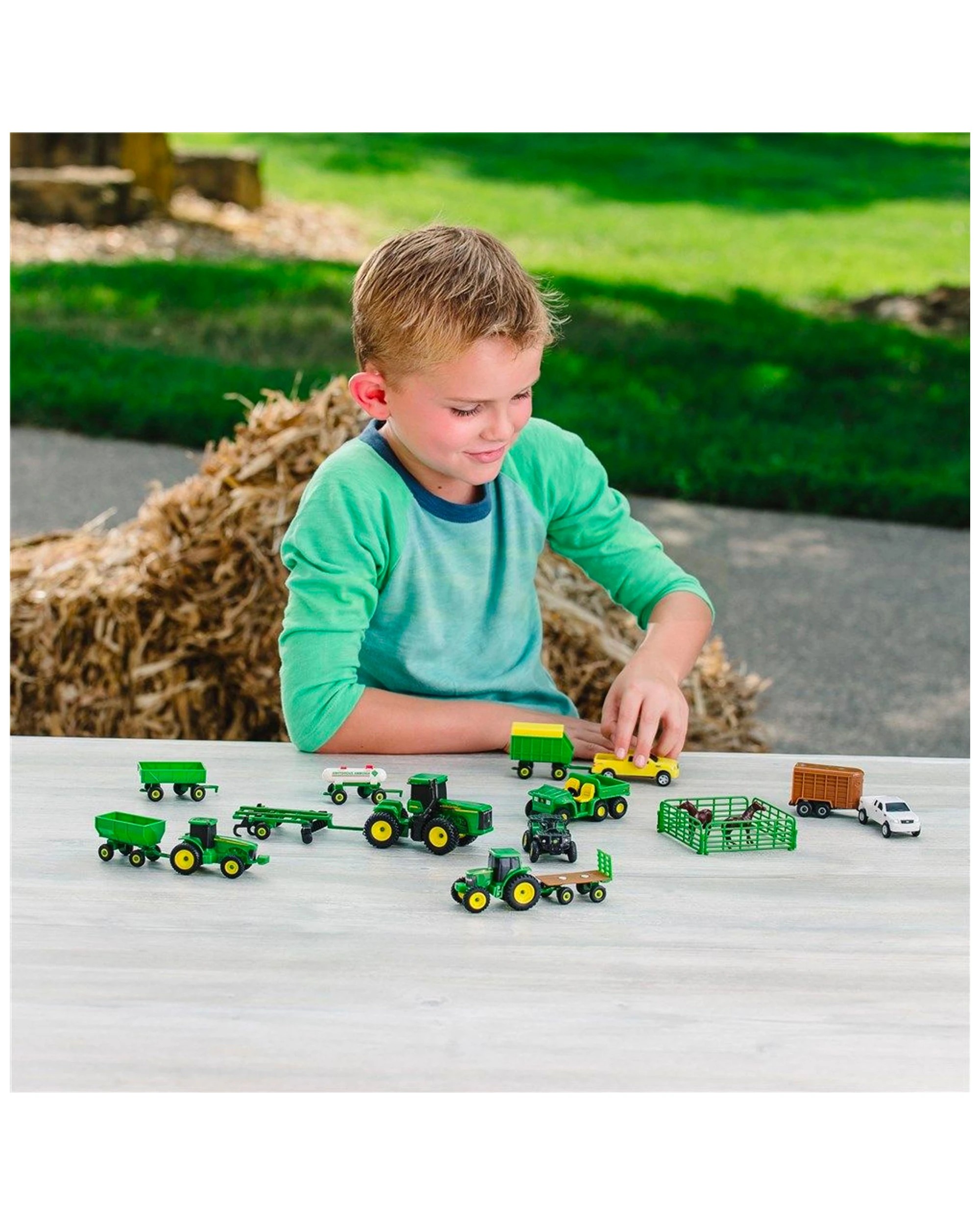 3 TOMY John Deere Farm Toy Set, 3 of 3
