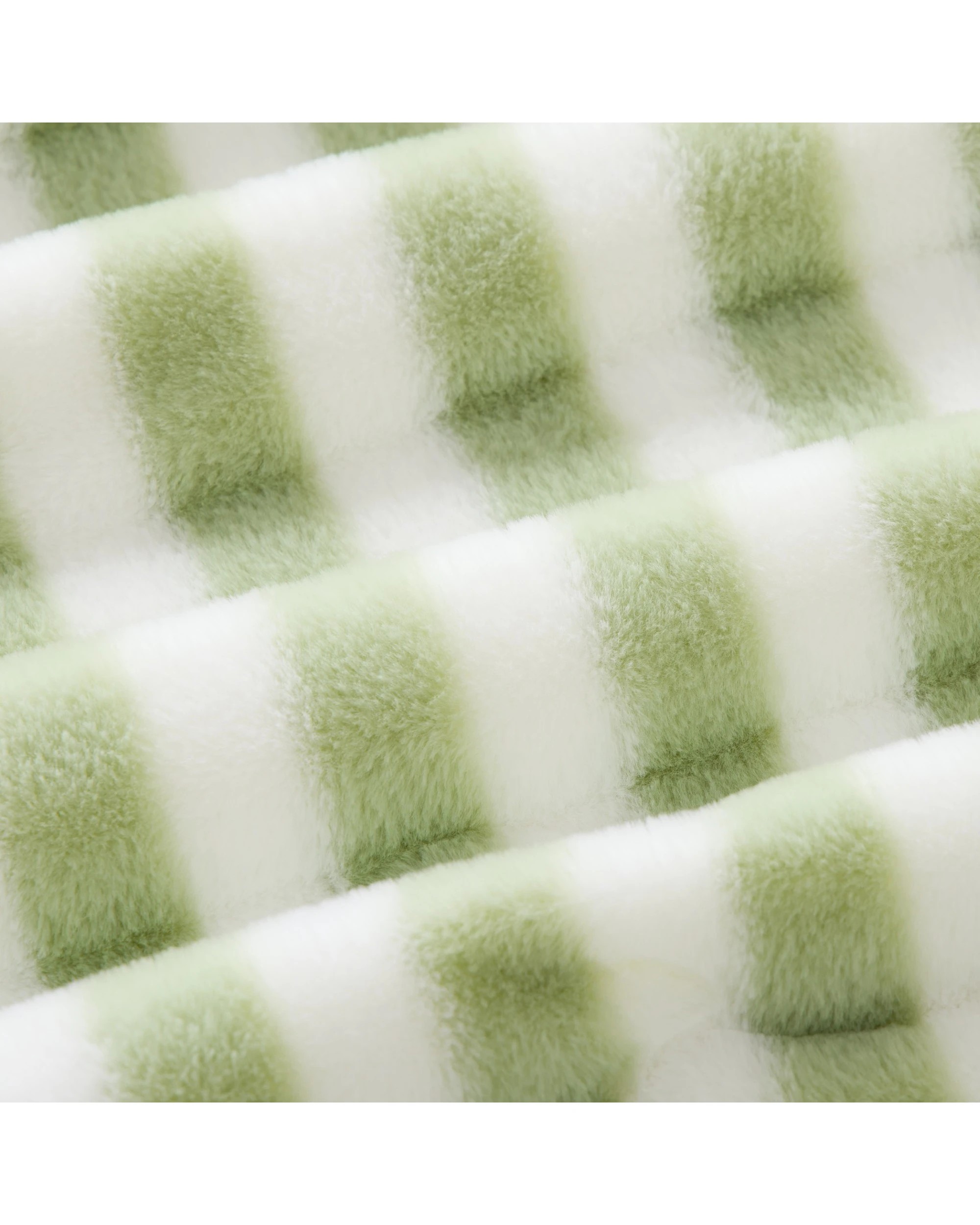 3 Dreamaker Linea Faux Fur Throw 130x170cm - Olive, 3 of 7