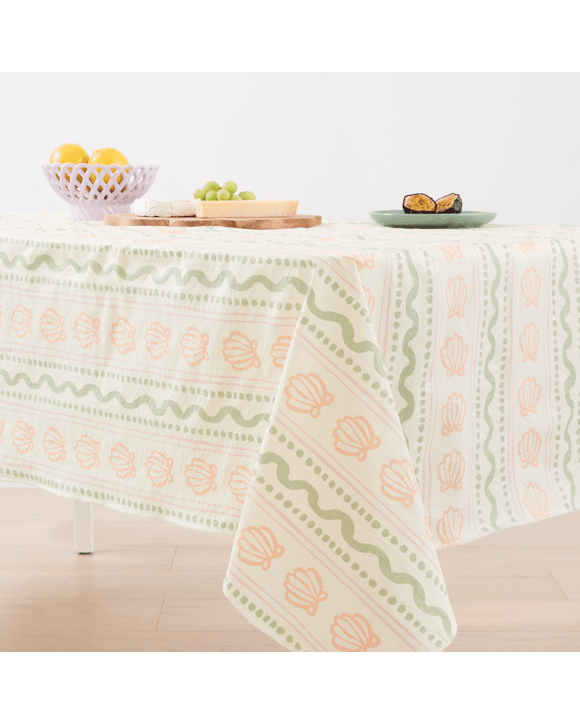 Shells Extra Large Flannel Back Tablecloth