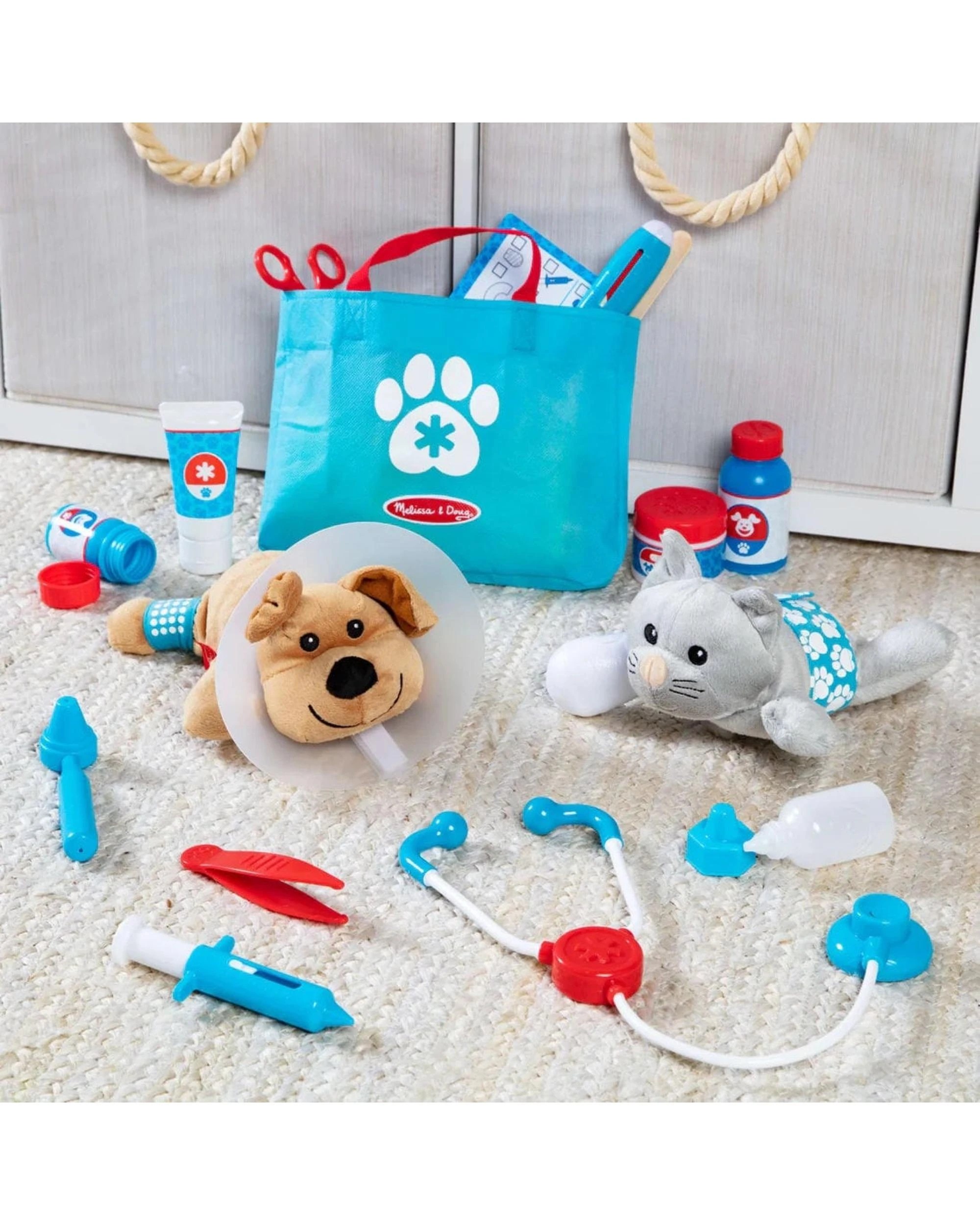 4 Melissa and Doug Examine and Treat Pet Vet Play Set, 4 of 6