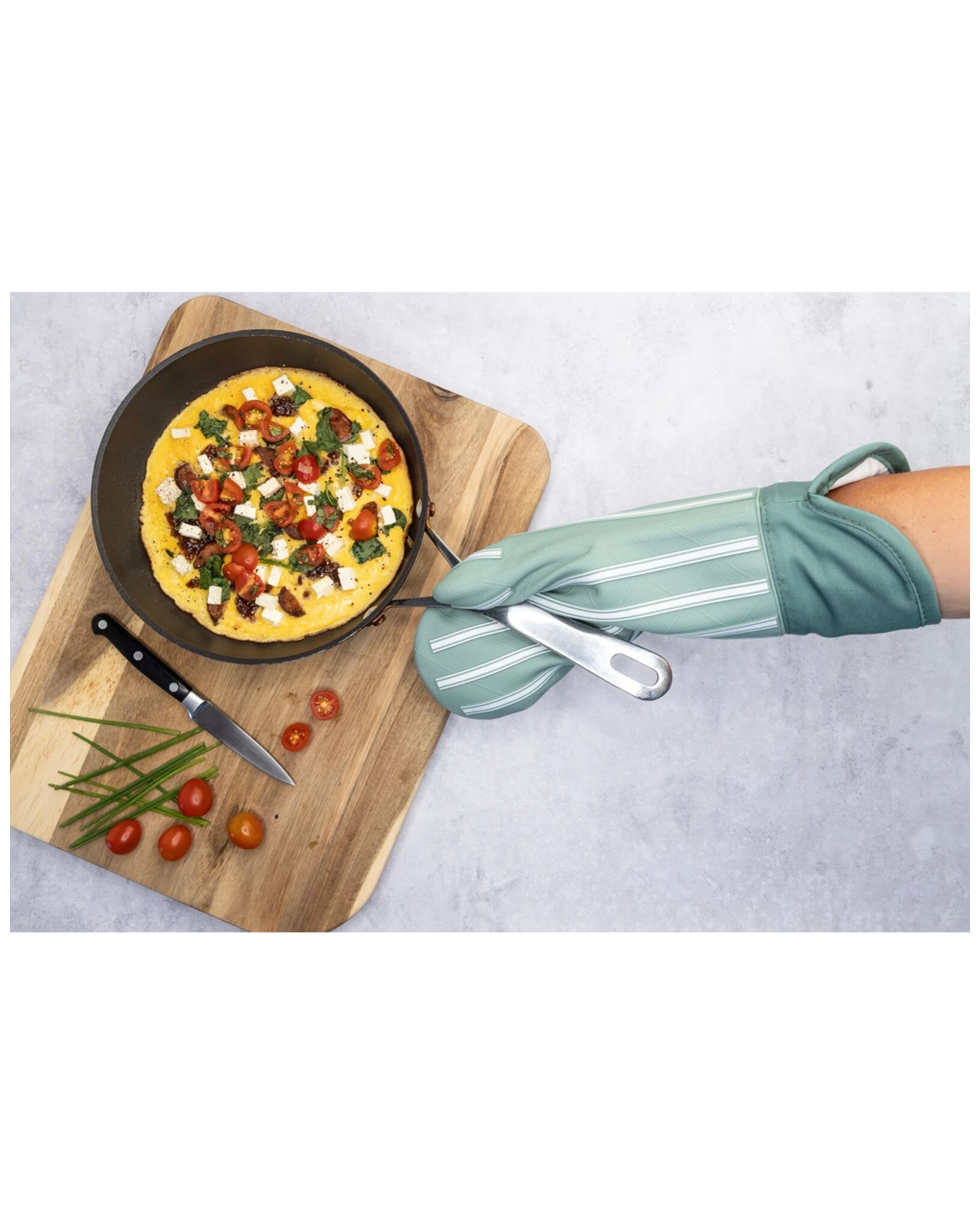 4 Cuisena Silicone & Fabric Oven Glove – Green Striped 94267 - Green, 4 of 5