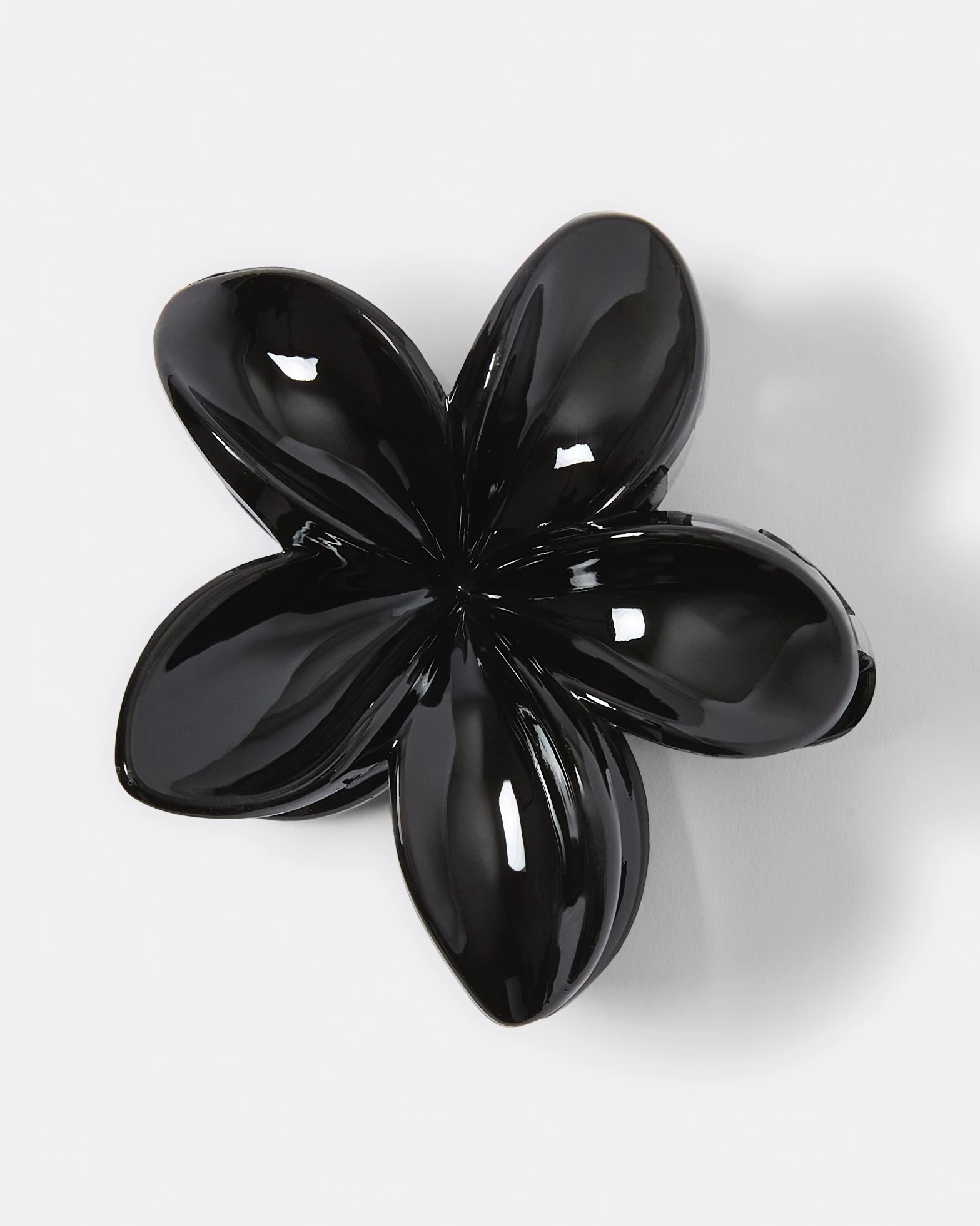 1 Black Frangipani Claw Hair Clip, 1 of 4