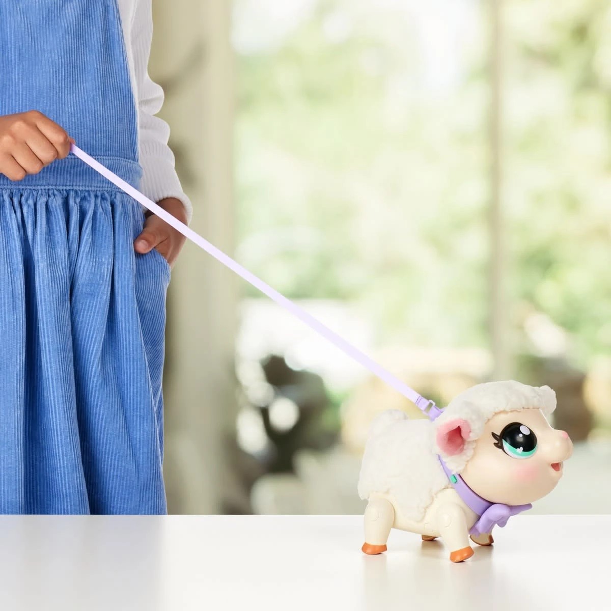 7 Little Live Pets - My Pet Lamb: Snowie, 7 of 9