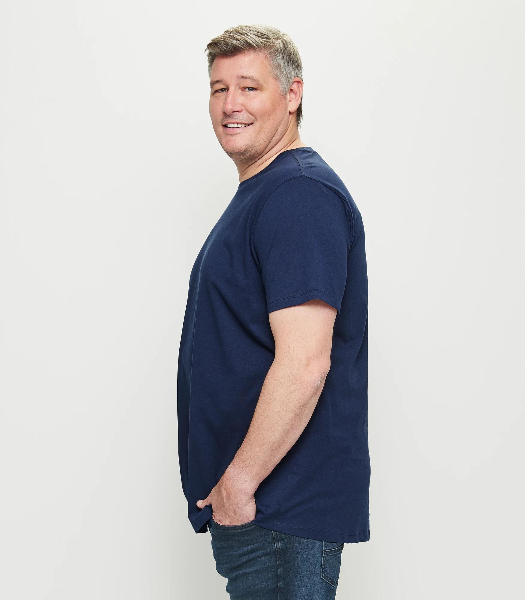 2 Target Plus Size Australian Cotton Crew T-shirt NAVY, 2 of 6