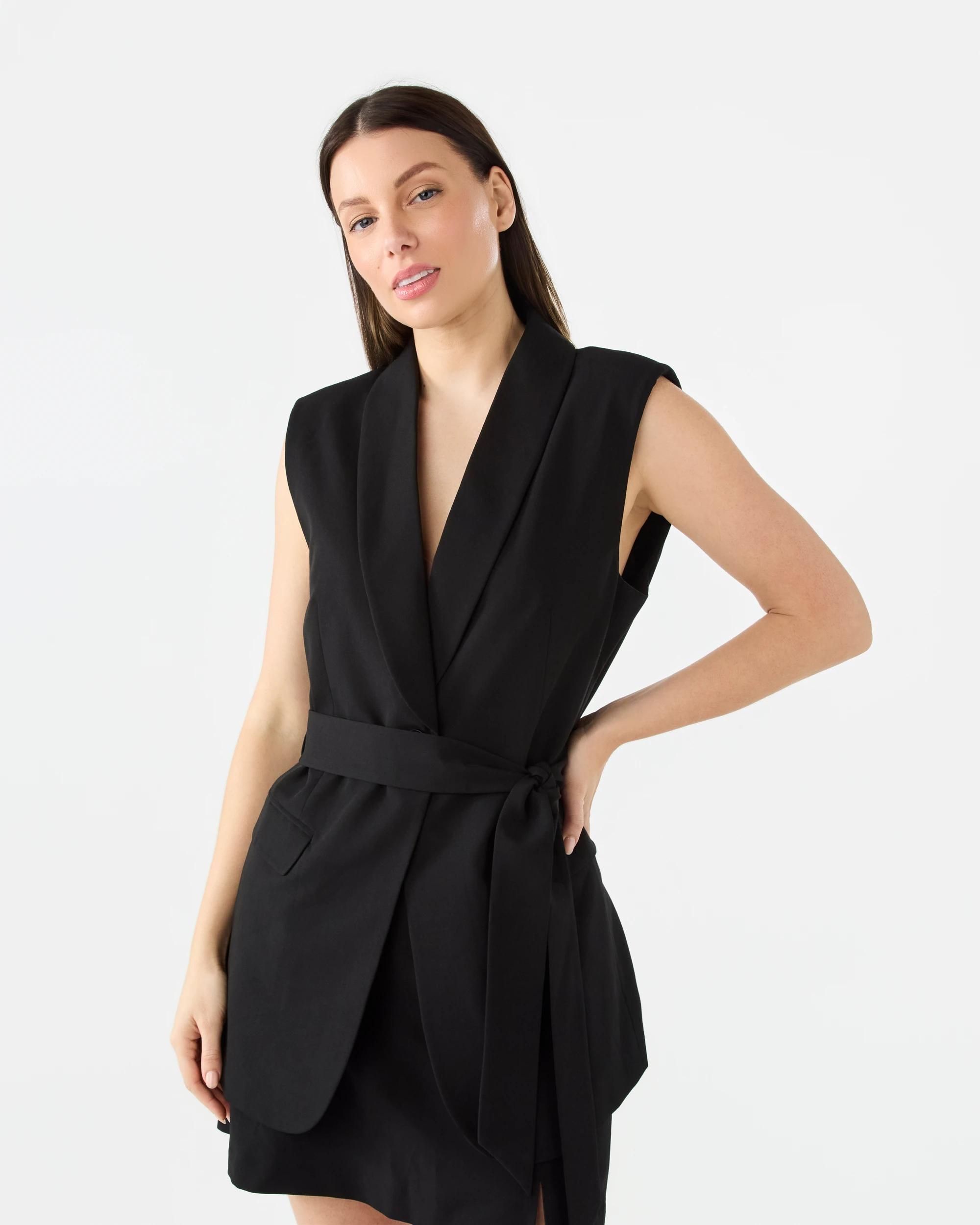 1 Sleeveless Tailored Jacket Black, 1 of 6