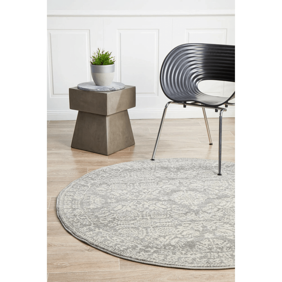 2 Rug Culture Mirage Gwyneth Transitional Silver Round Rug, 10mm Power-loomed Polypropylene, Made in Turkey - Silver, 2 of 9