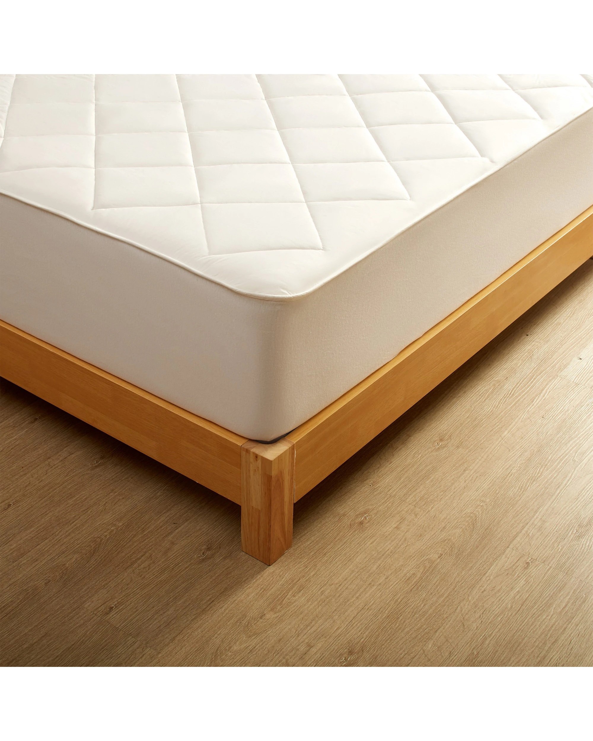 3 Wooltara Luxury Washable Cotton Japara Wool Rich Mattress Topper - Queen Bed - White, 3 of 7