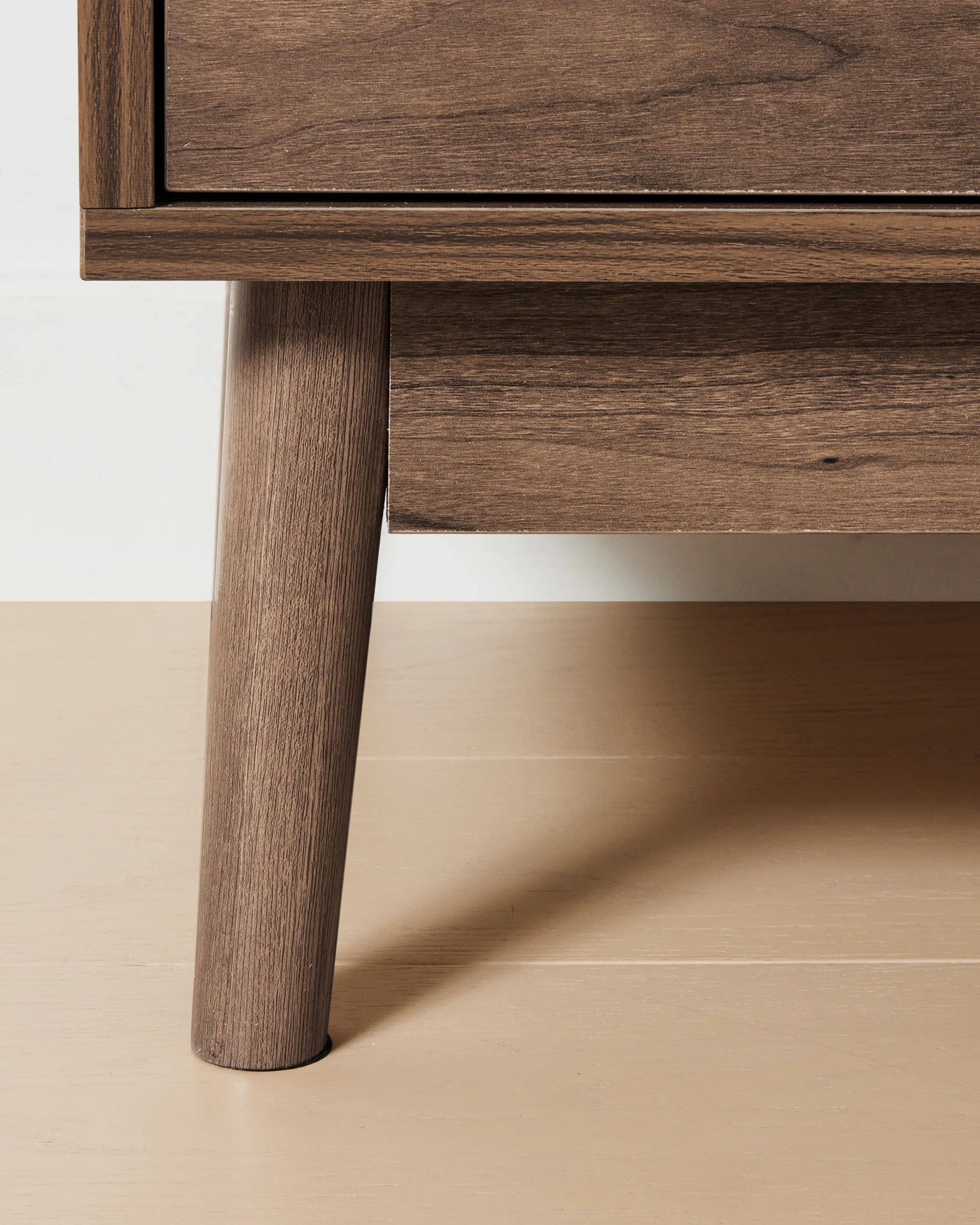 6 Thorne 4 Drawer Chest - Walnut, 6 of 7