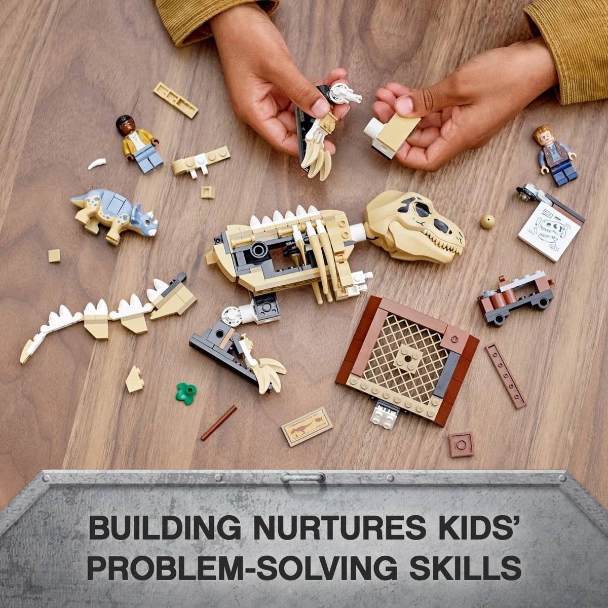 4 LEGO Jurassic World T. Rex Dinosaur Fossil Exhibition 76940, 4 of 7