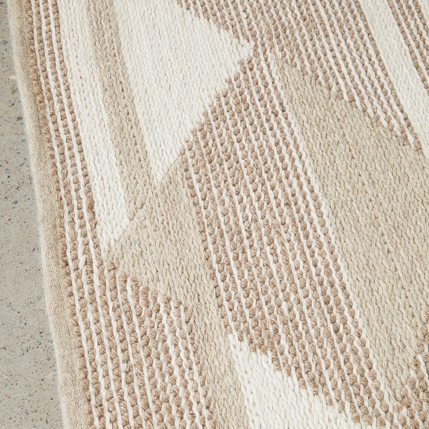 3 Common Ground Rugs Camden Taylor 320x230cm - Extra Large Hand Woven Floor Rug - Beige, 3 of 6