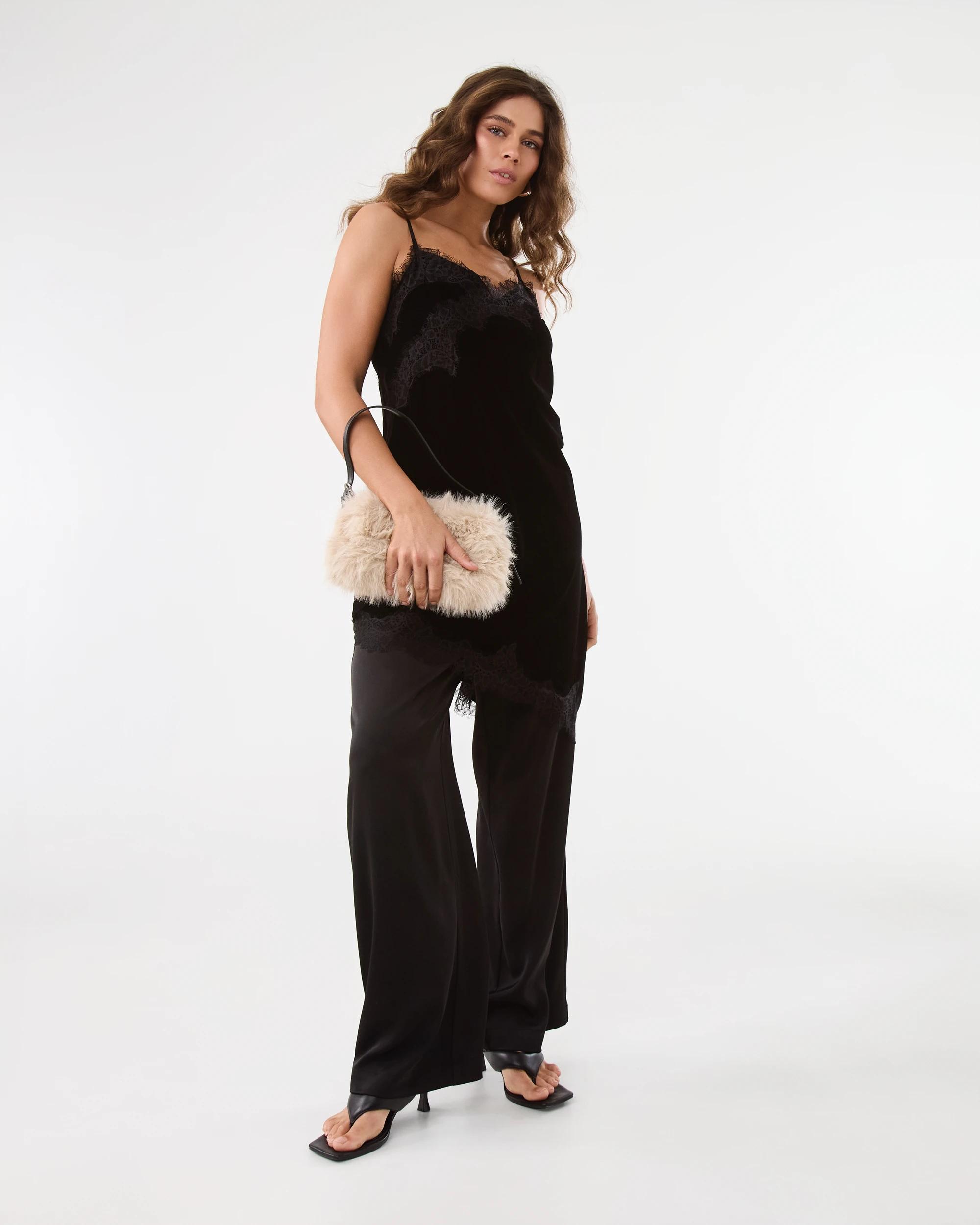 10 Faux Fur Shoulder Bag Cream, 10 of 10