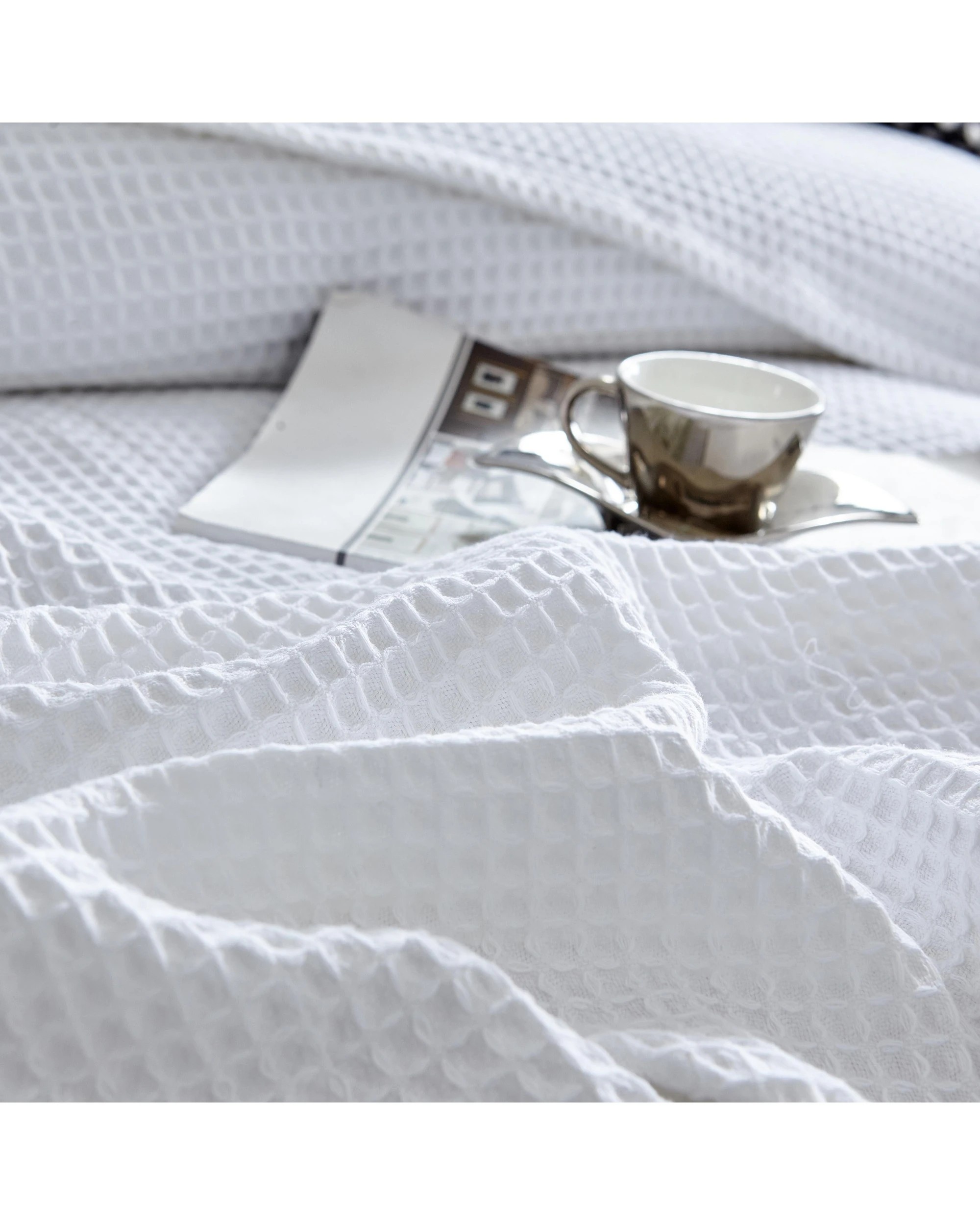 3 Cotton More 100% Cotton Large Chunky Waffle Blanket 350gsm King - White, 3 of 5