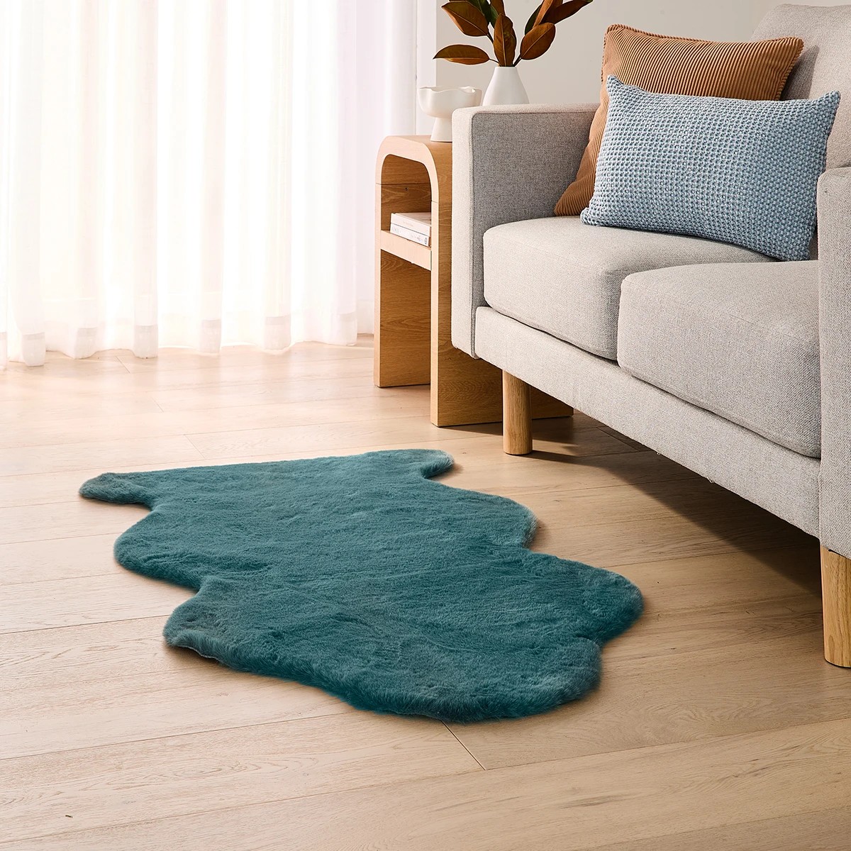 1 Green Faux Fur Rug - Green, 110cm x 65cm, 1 of 7