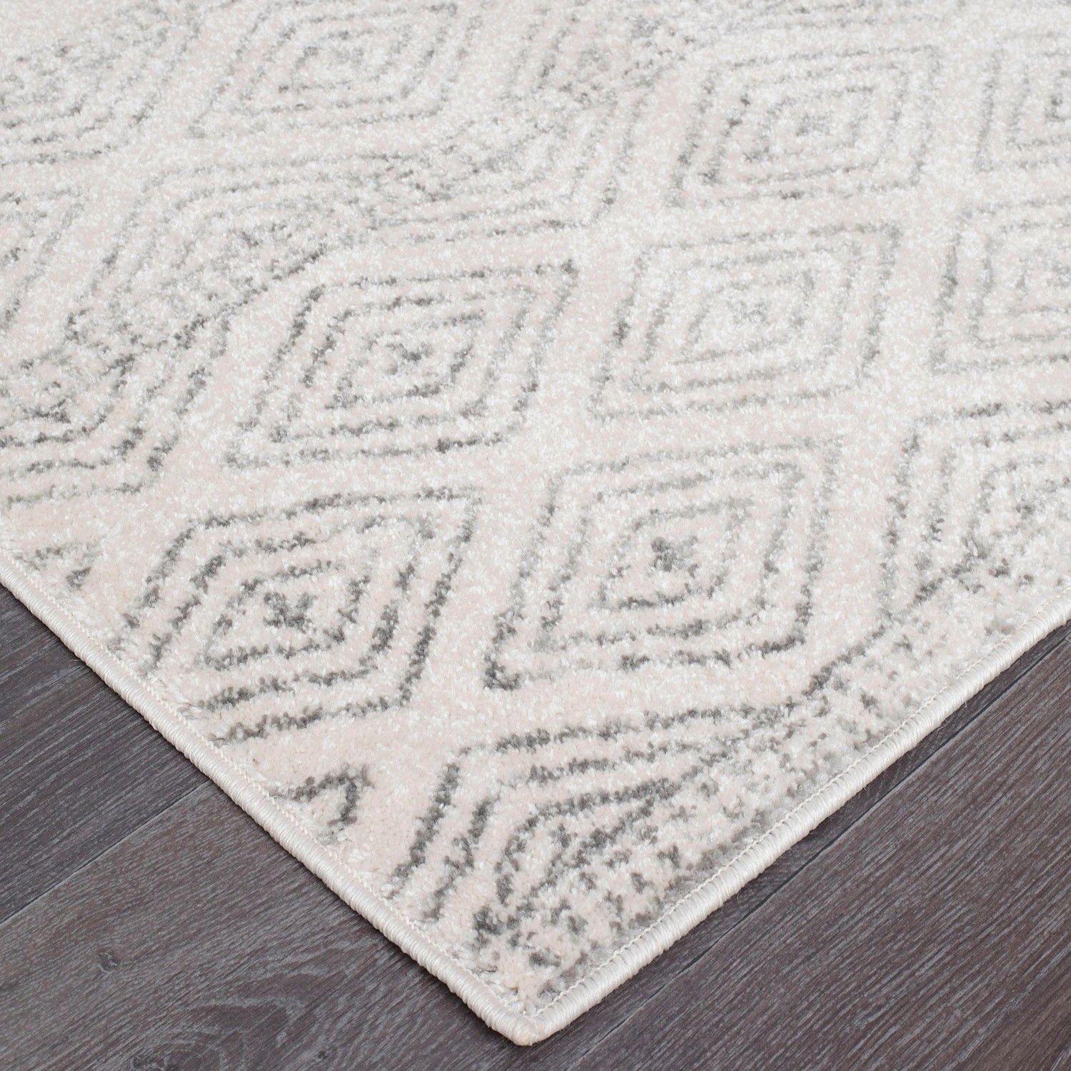 3 Common Ground Rugs Bluebay 450 230x160 cm Rug - White, 3 of 6