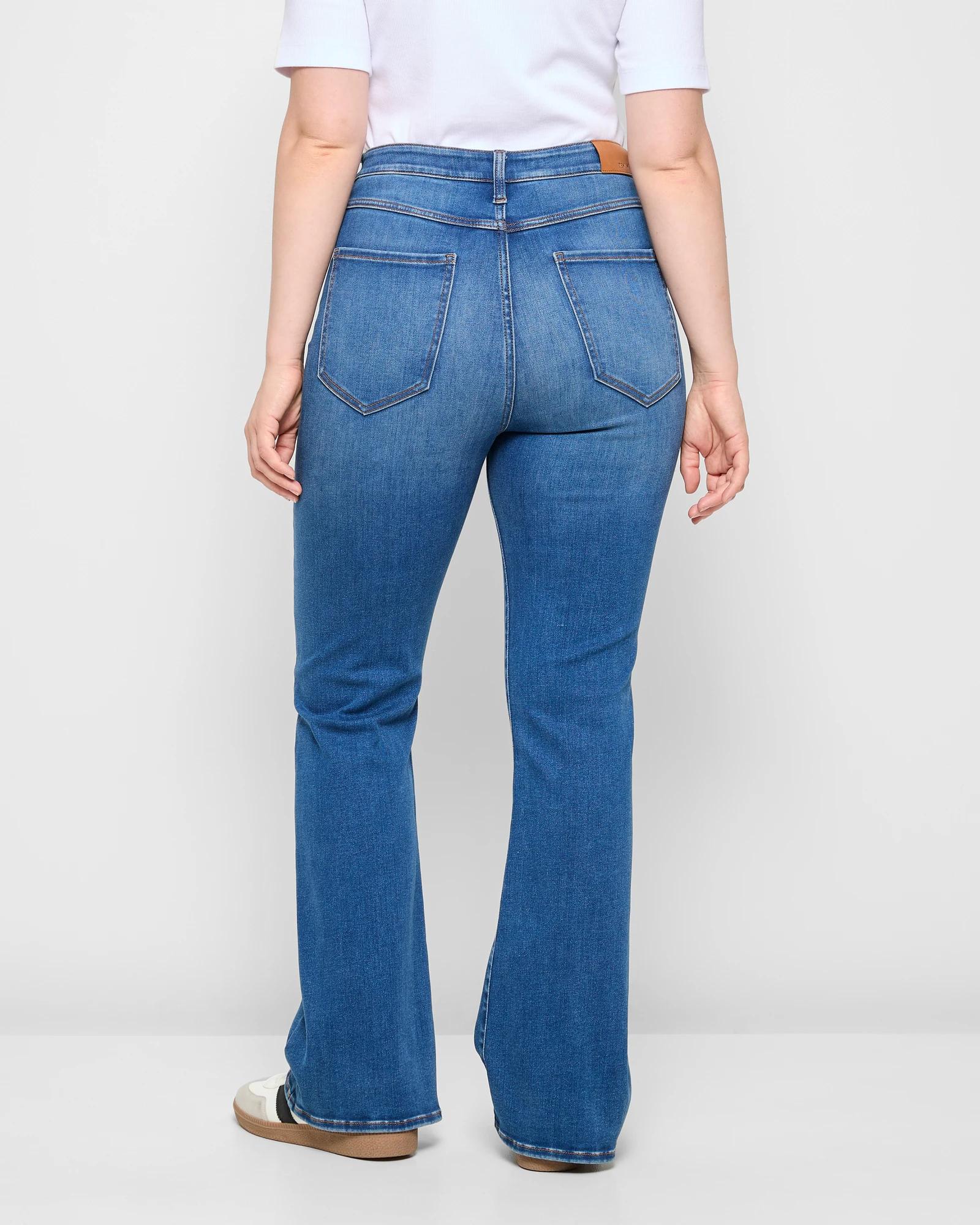 9 Target High Rise Full Length Flare Denim Jeans - Shape Your Body NIAGRA BLUE, 9 of 10
