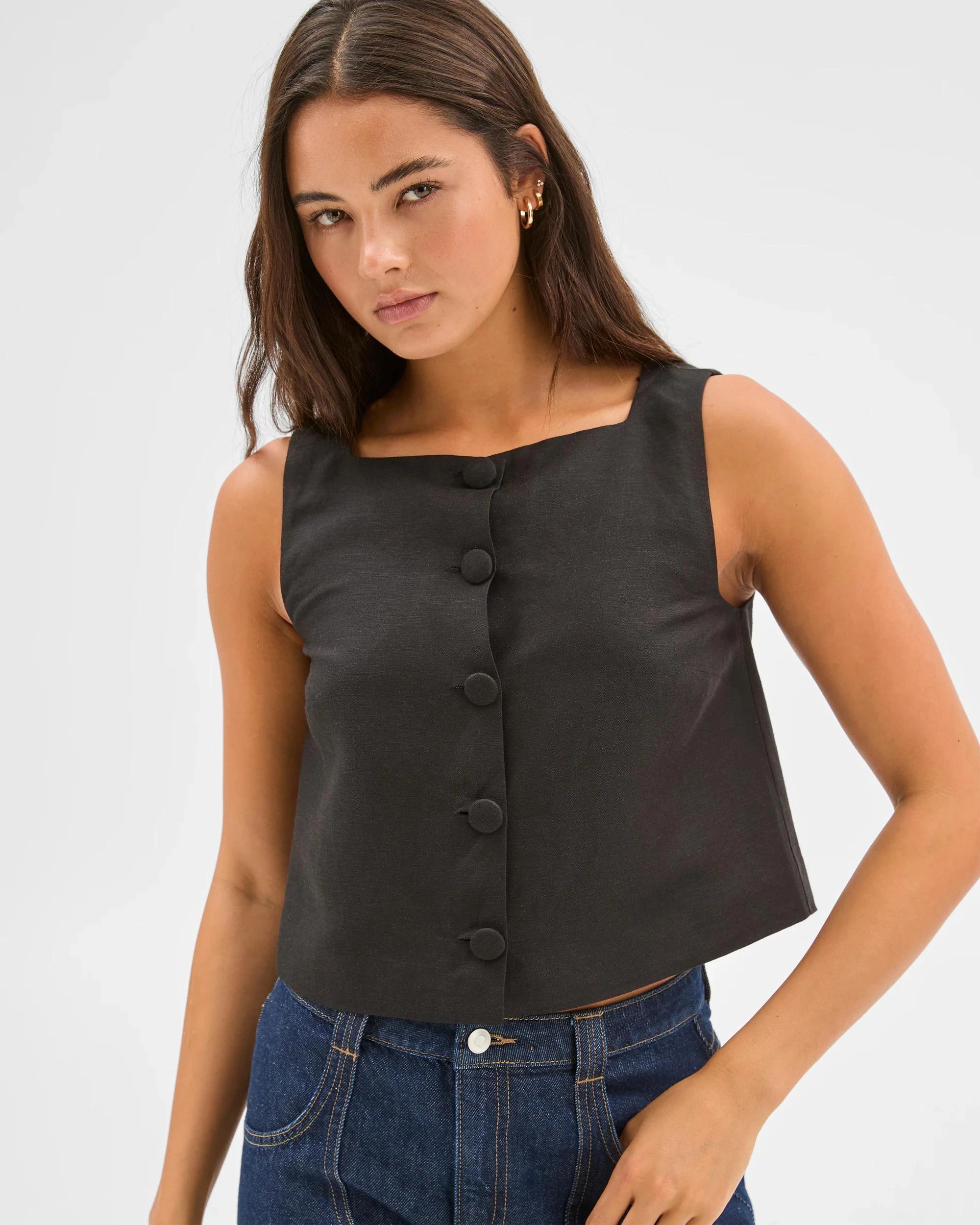 6 European Linen Blend Button Through Shell Top - Lily Loves BLACK, 6 of 6