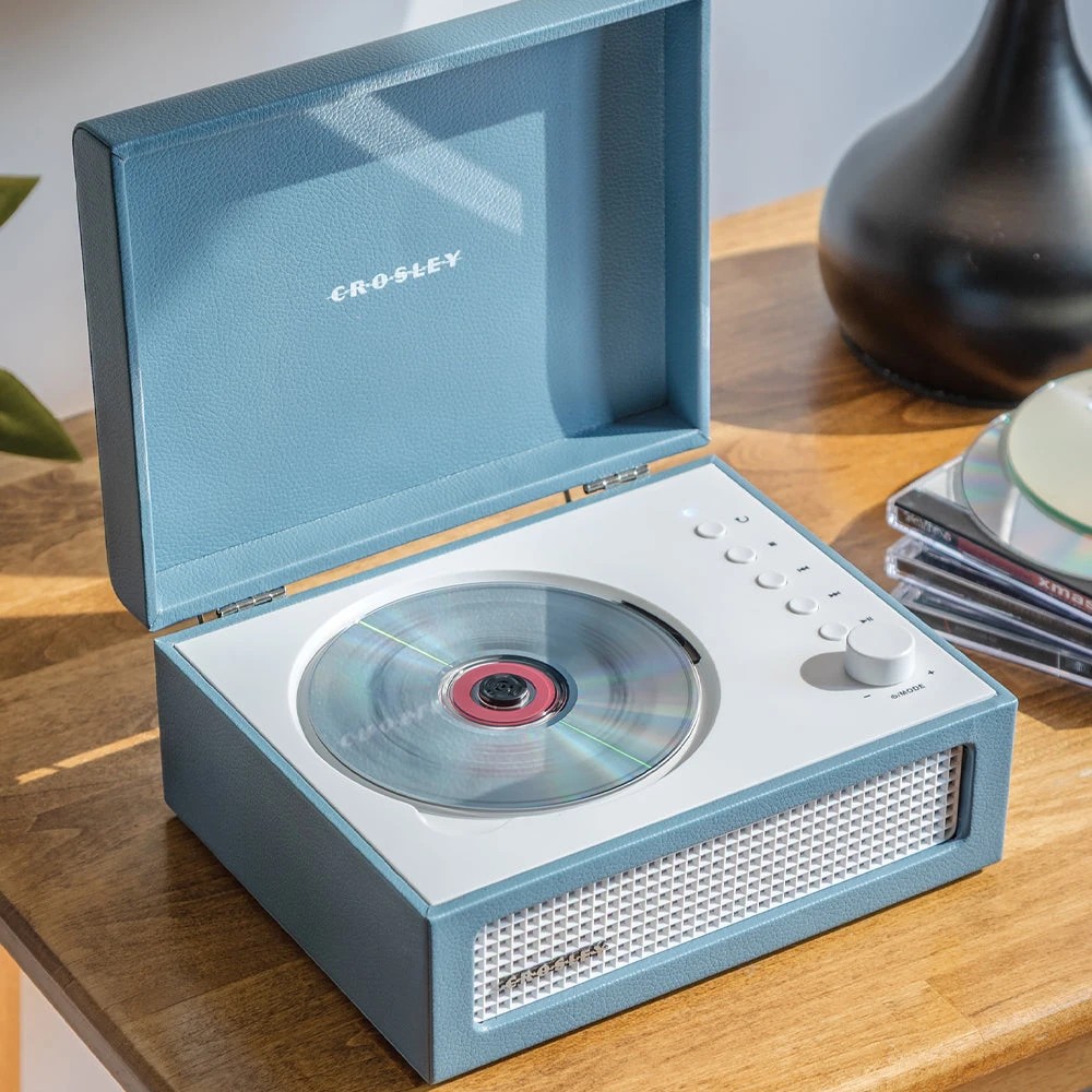 4 Crosley Voyager Portable Retro CD Player with Stereo Bluetooth Speakers, FM Radio - Washed Blue - Blue, 4 of 7