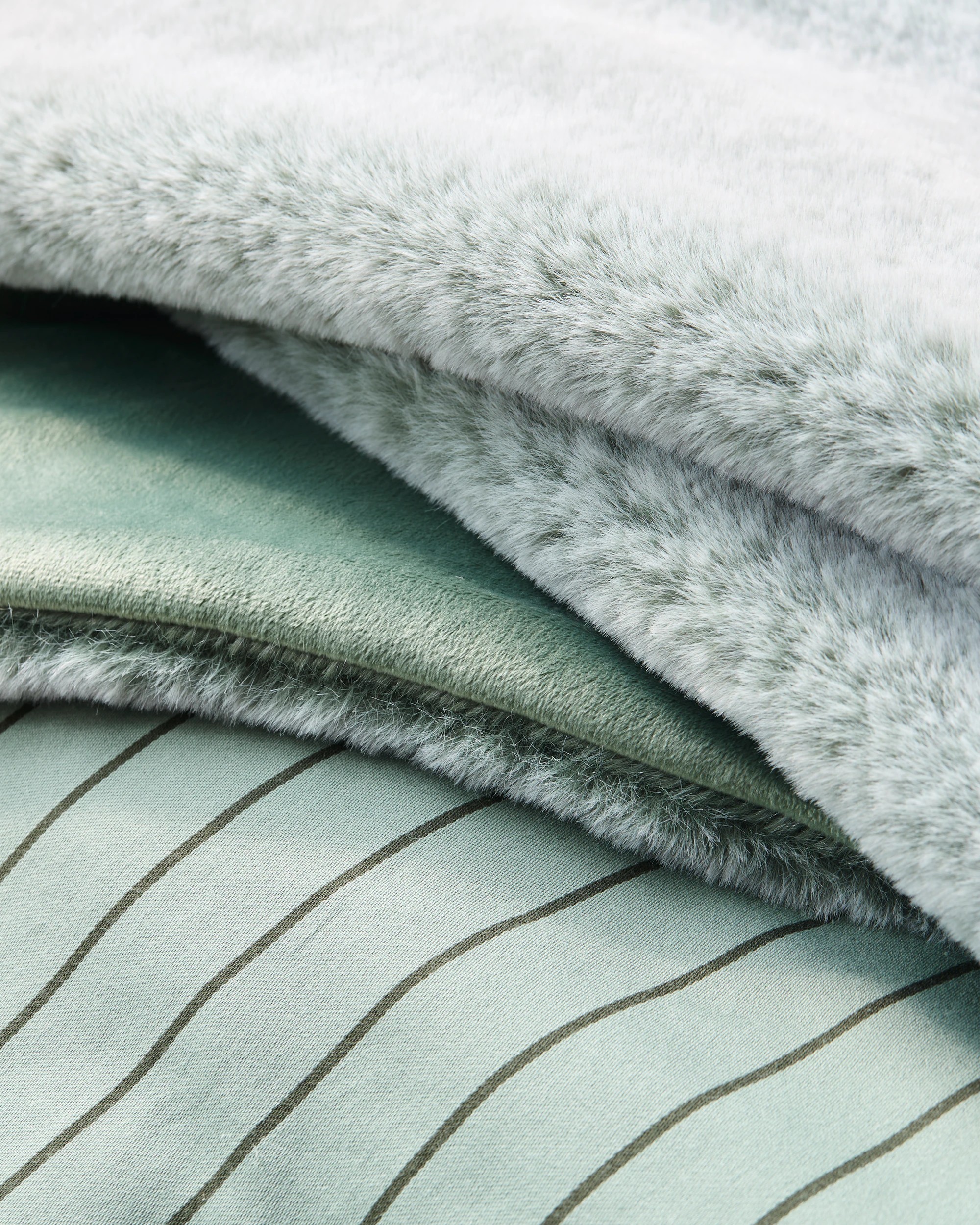 10 Target Rayne Stripe Quilt Cover Set - Super King Bed - Green, 10 of 10