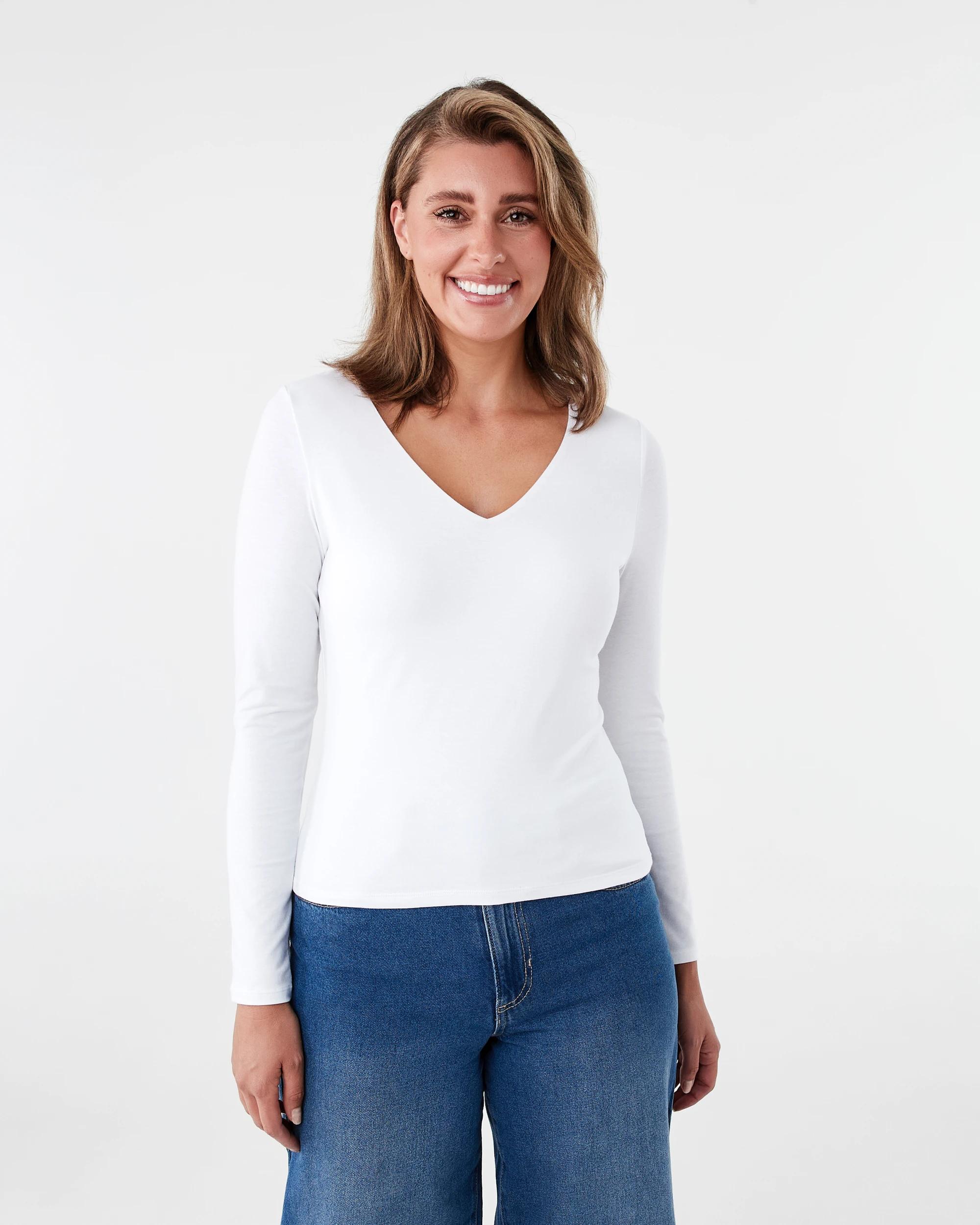 1 Long Sleeve V-Neck Top White, 1 of 5