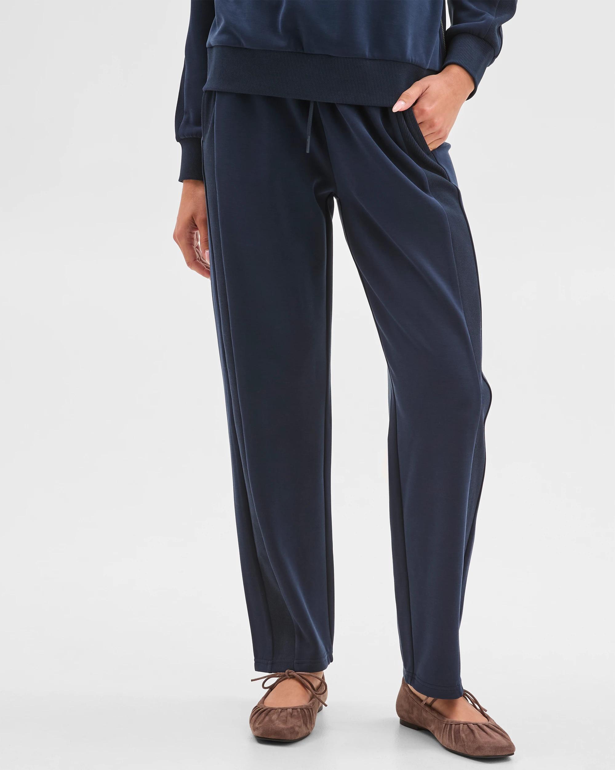2 Target Petites Petites Active Studio Lounge Panel Pants INK NAVY, 2 of 5