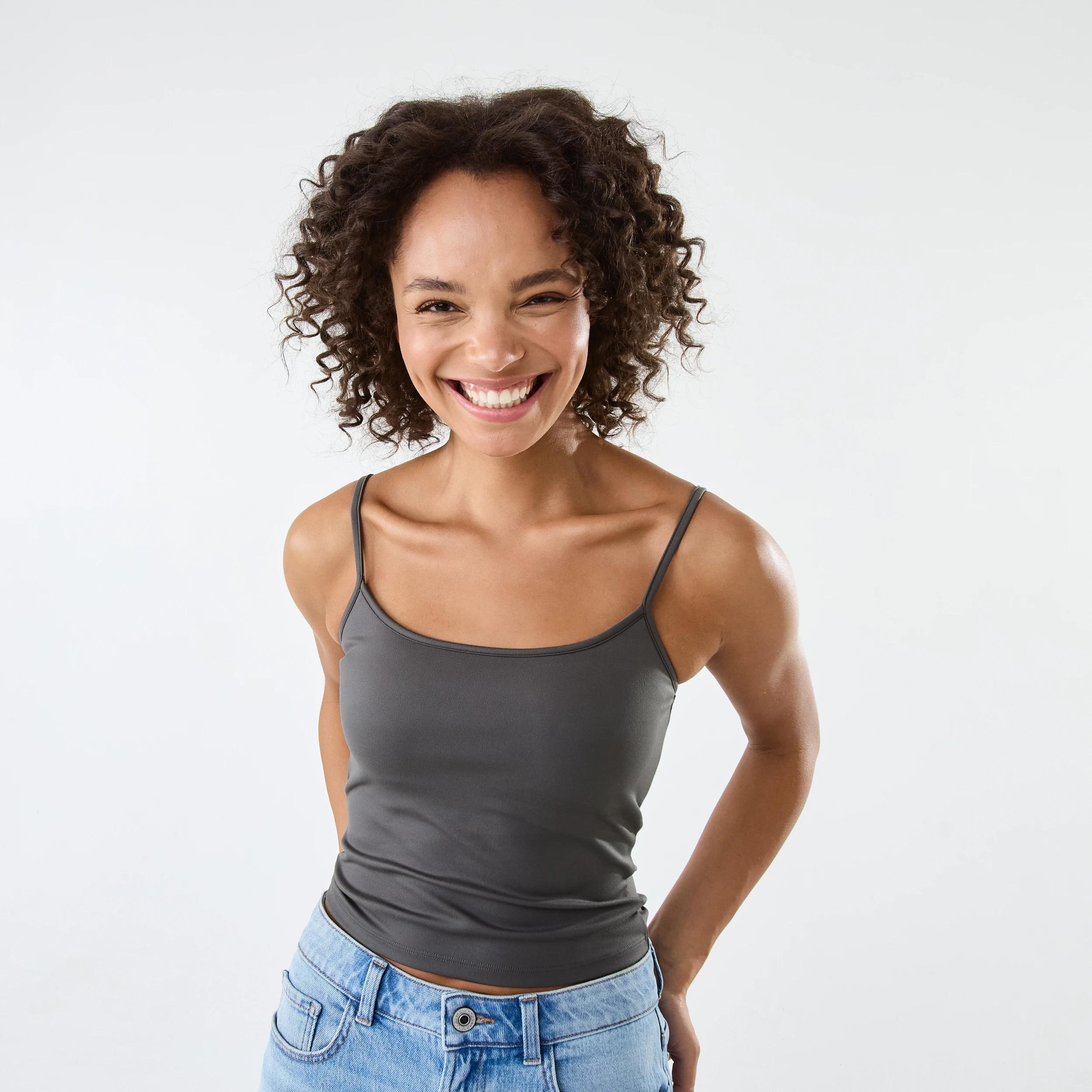 1 Contour Shelf Cami Magnet, 1 of 7