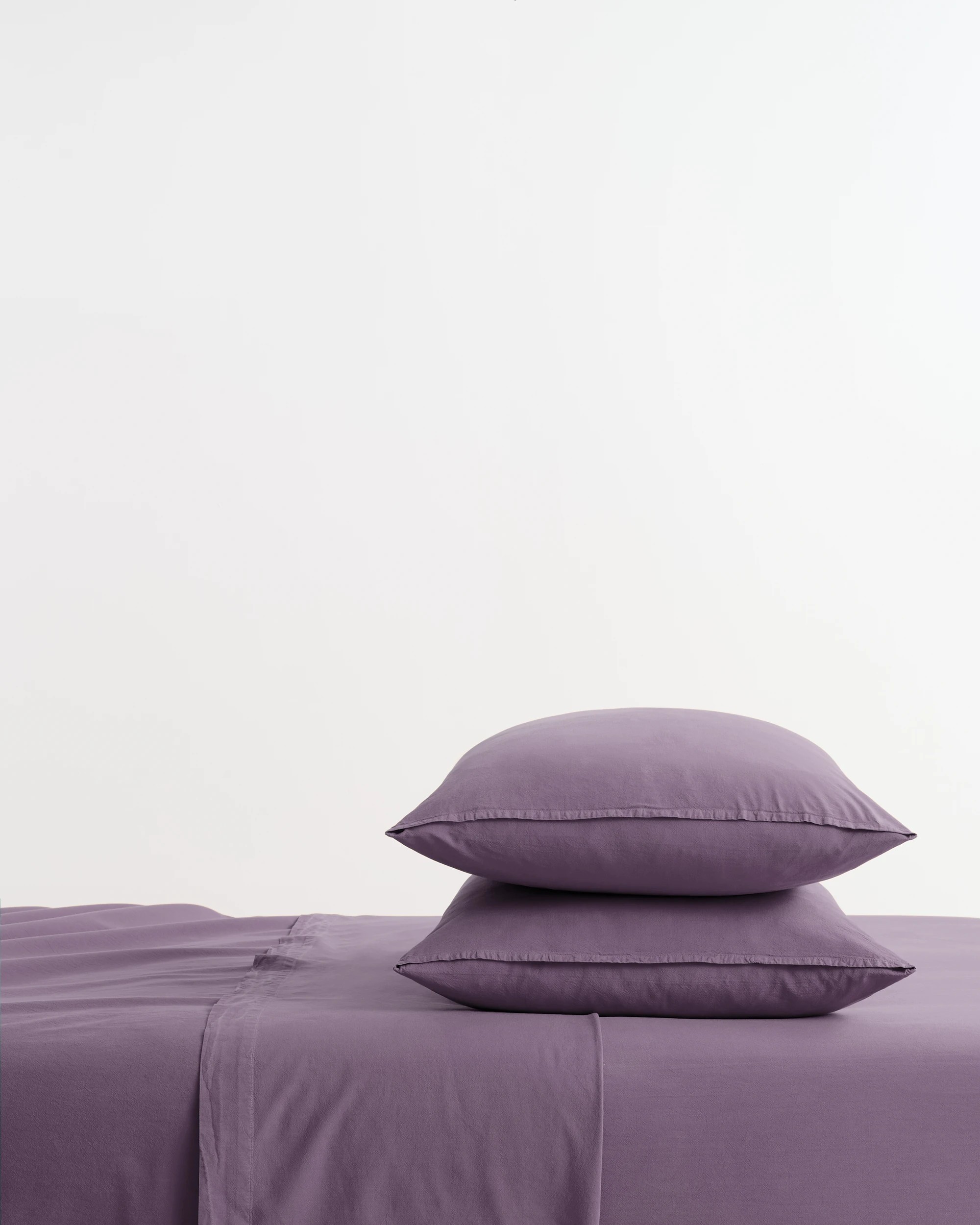 1 Arlo Stonewash Cotton Fitted Sheet - Queen Bed - Purple, 1 of 2