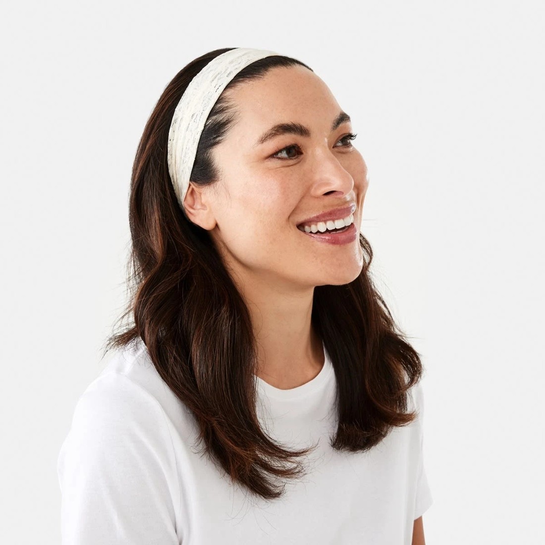 4 2 Pack Lace Stretch Headbands - White and Black, 4 of 4