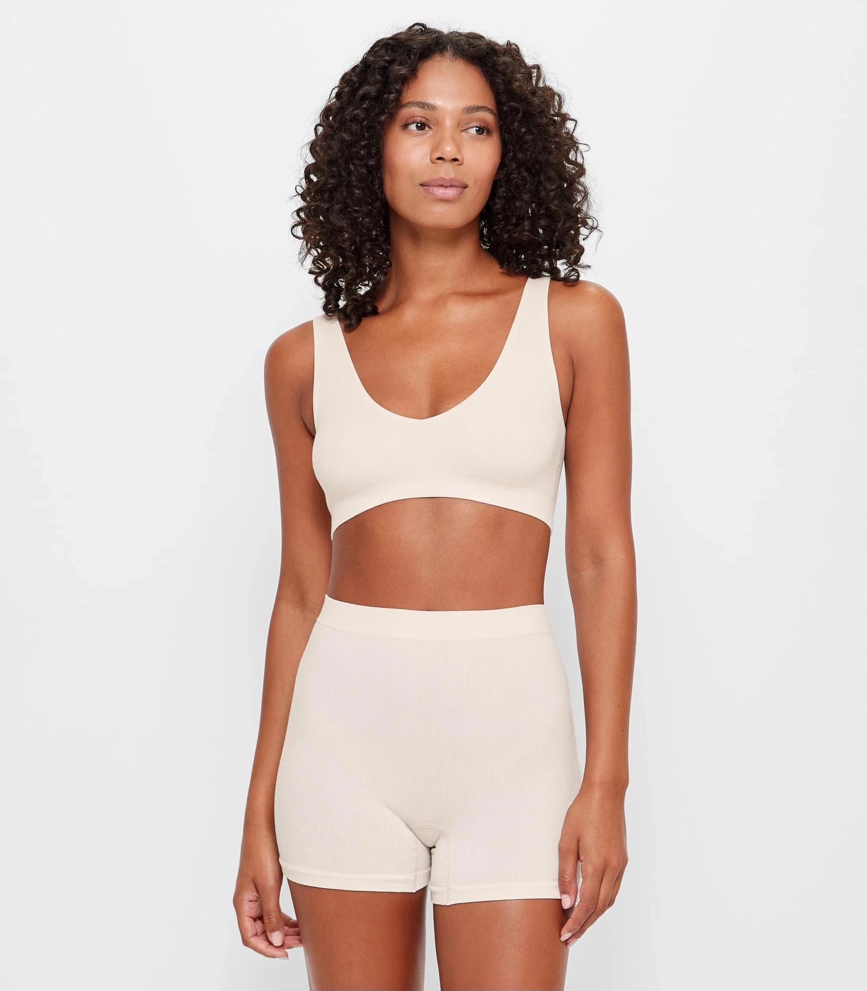 2 Target Bamboo Rib Plunge Crop Top ANGEL WING, 2 of 4
