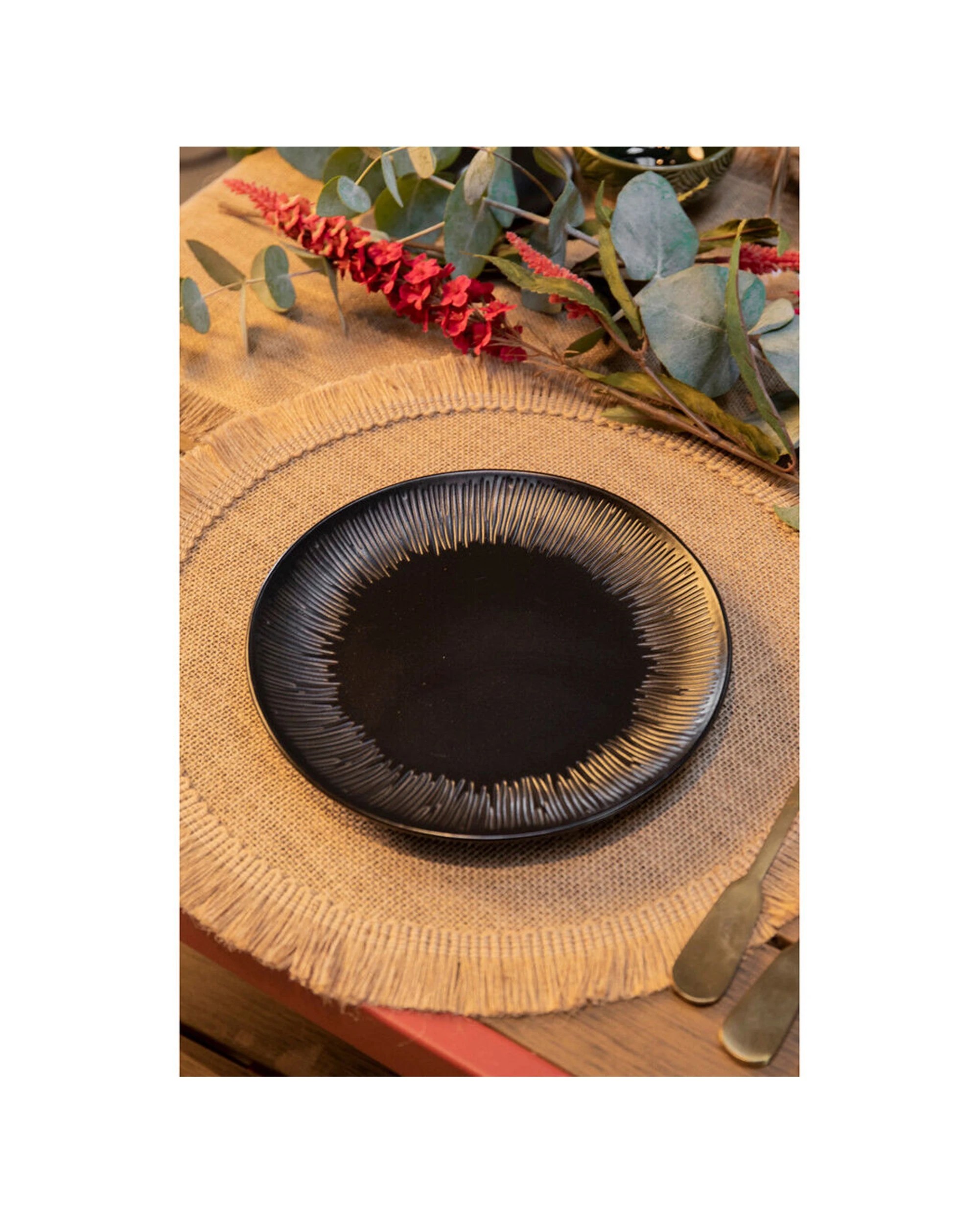 2 Mikasa 4pc Round Hessian Placemat Set - Brown, 2 of 6