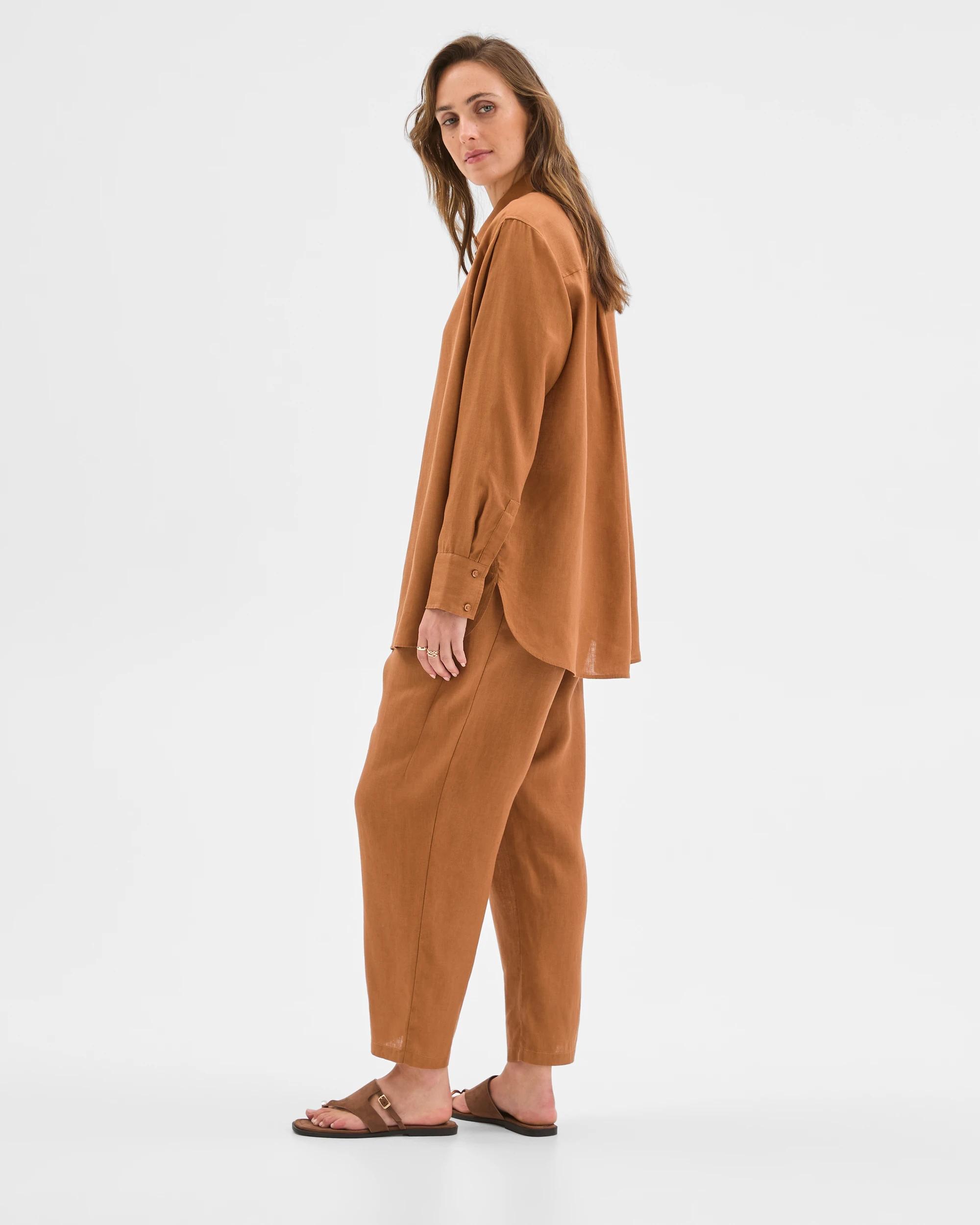 3 Target Woman European Linen Tapered Pants BUTTERSCOTCH, 3 of 5