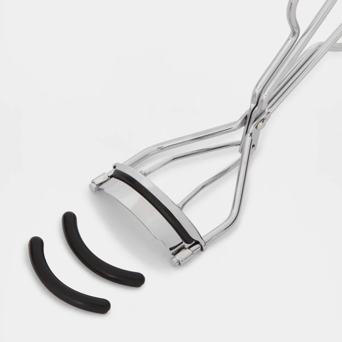 3 OXX Studio Eyelash Curler - Silver, 3 of 5
