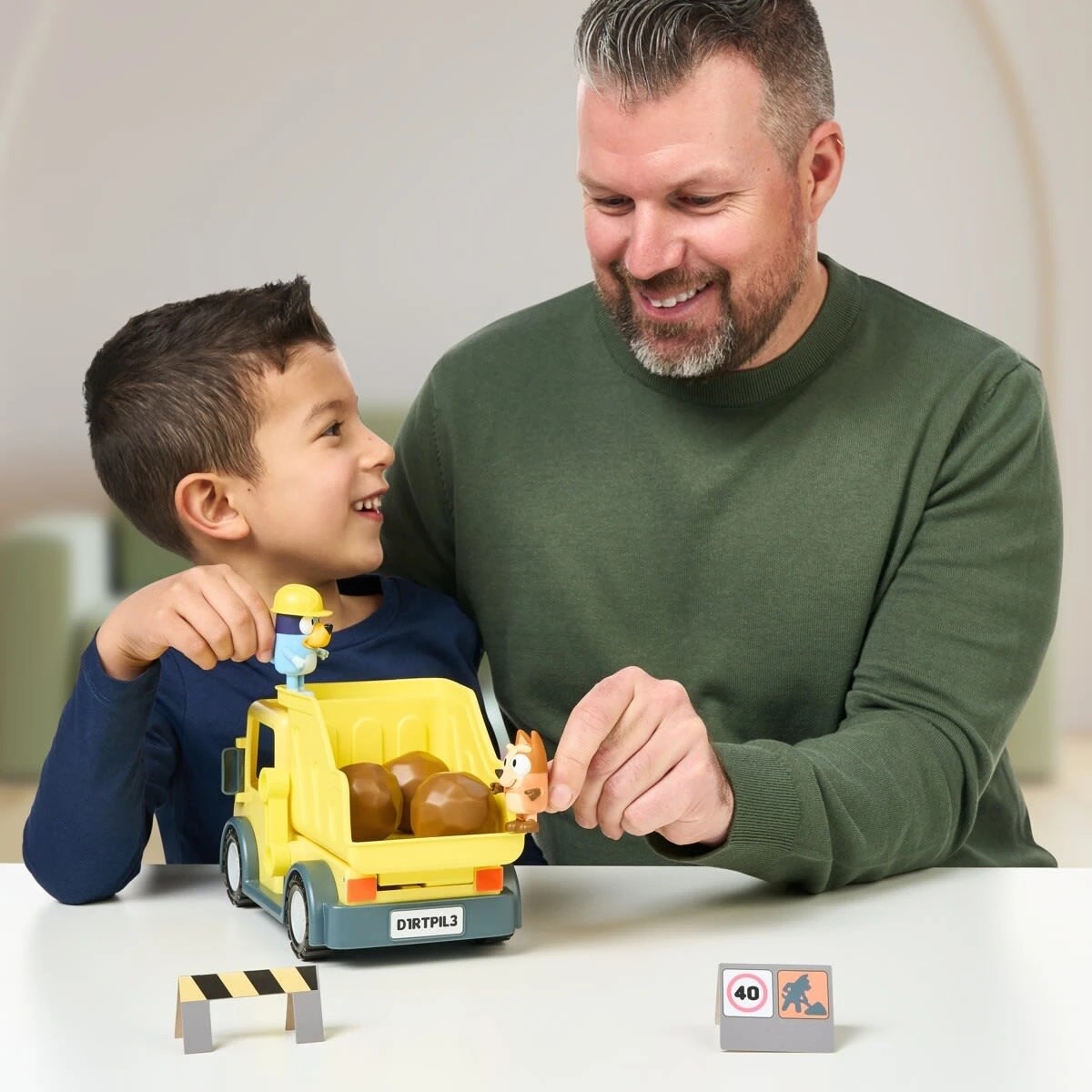 6 Bluey's Dump Truck With Exclusive Hard-Hat Bluey and Muddy Bingo Figures Set, 6 of 10