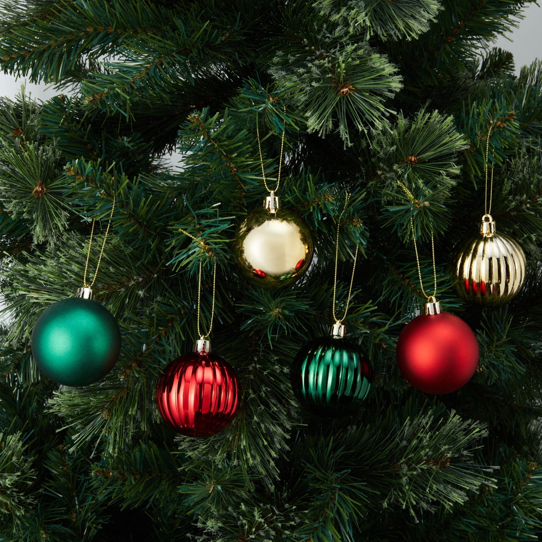 9 47 Pack 6cm Traditional Baubles, 9 of 10