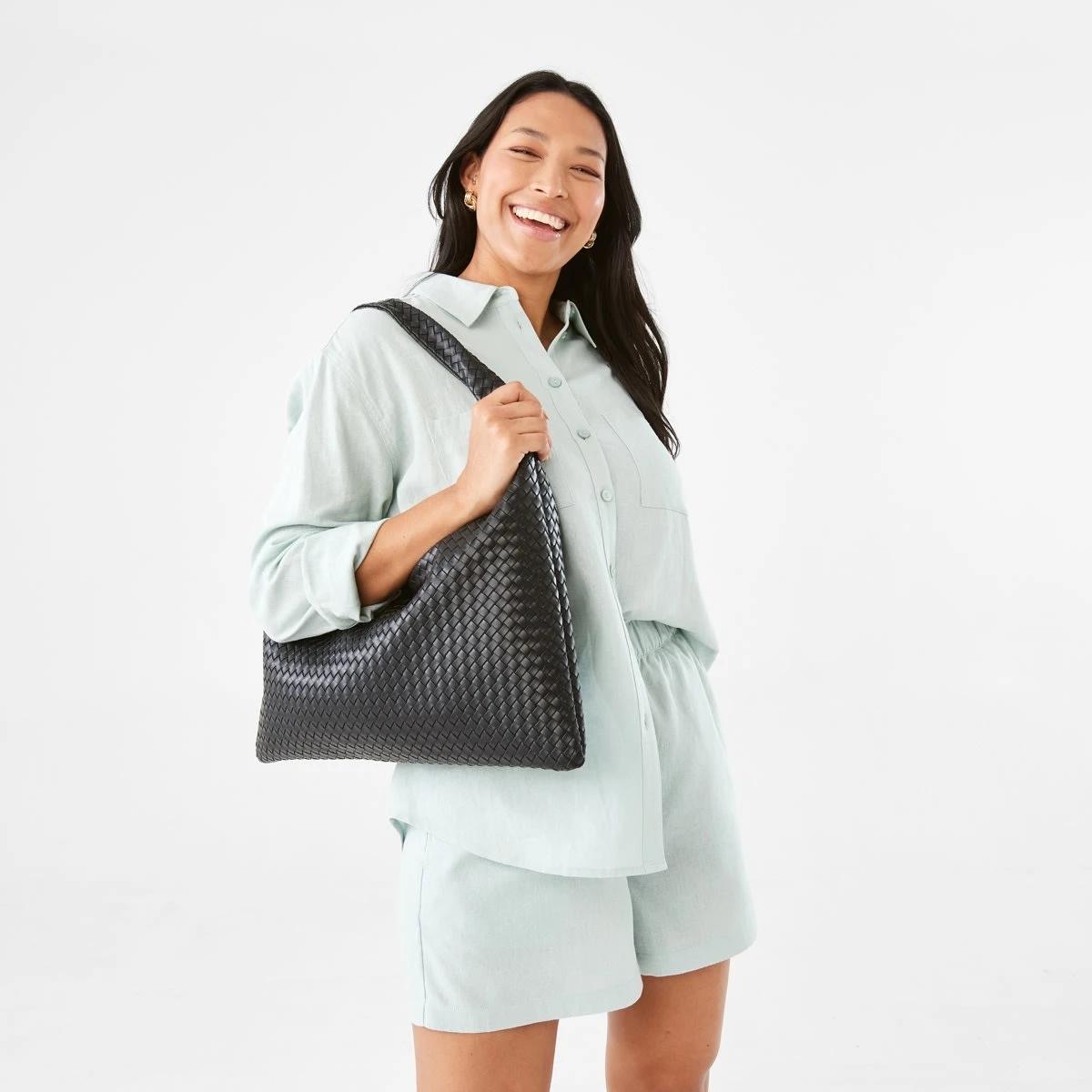 10 Weave Shoulder Bag BLACK, 10 of 11