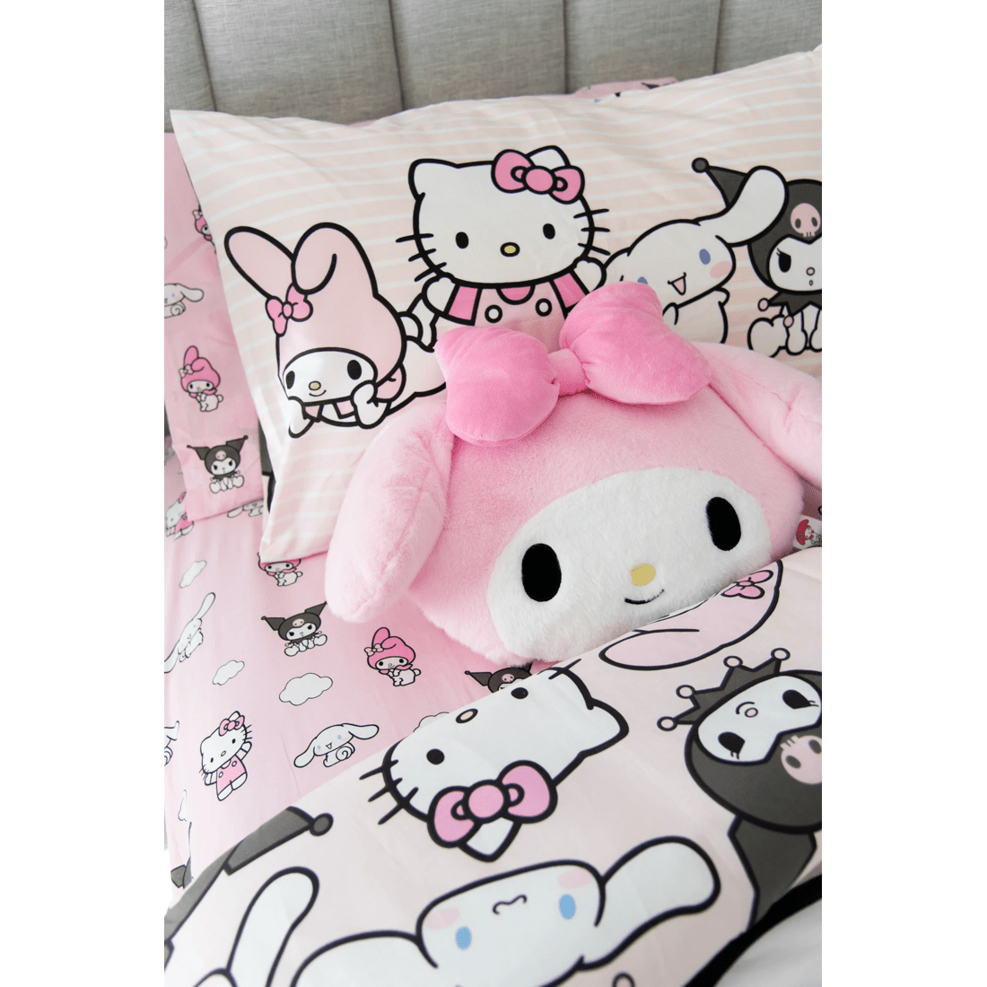 2 Hello Kitty And Friends Kids Quilt Cover Set
 - Single Bed
 - Pink, 2 of 2