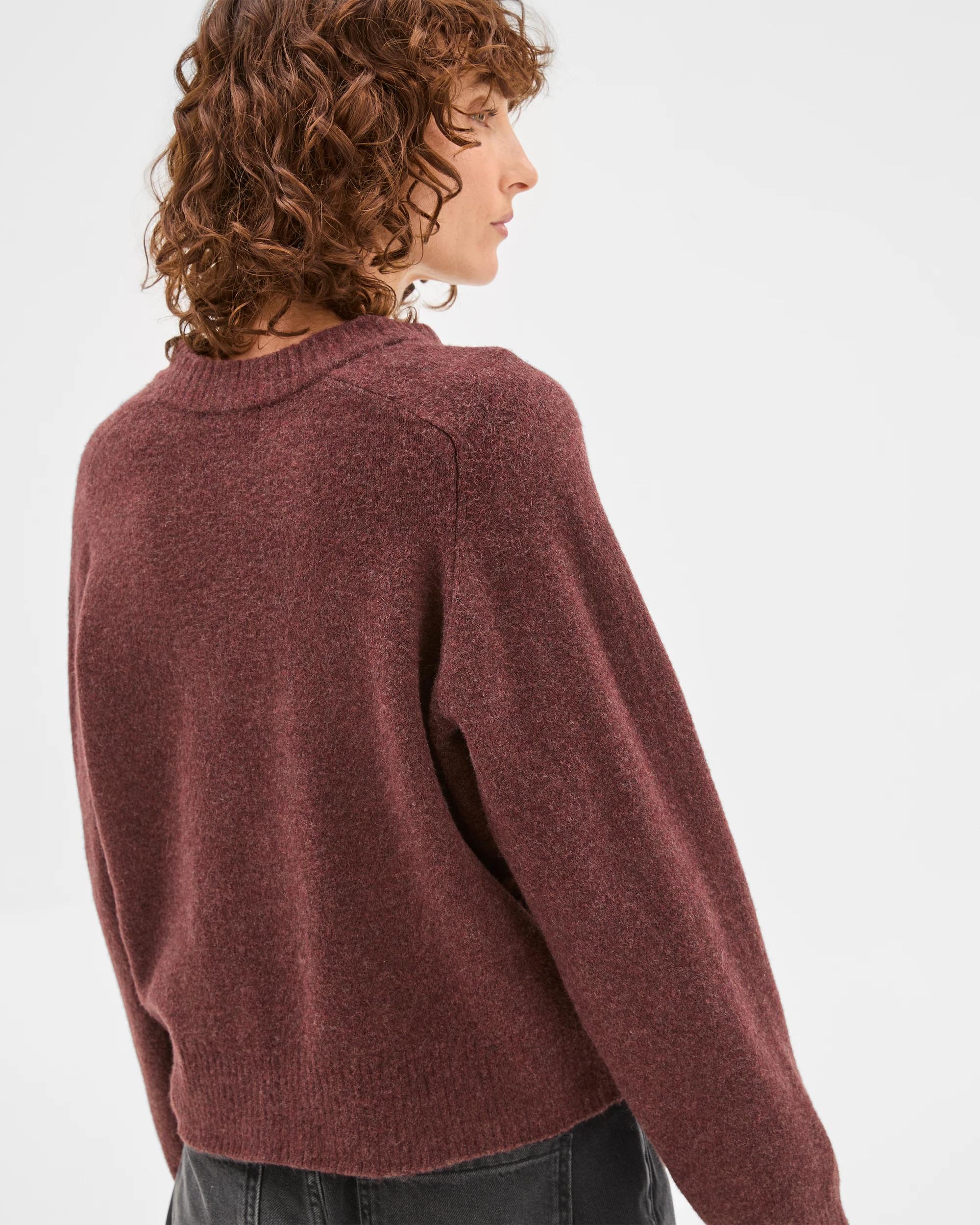 6 Target Woman Super Soft High V-Neck Jumper BURGUNDY, 6 of 6