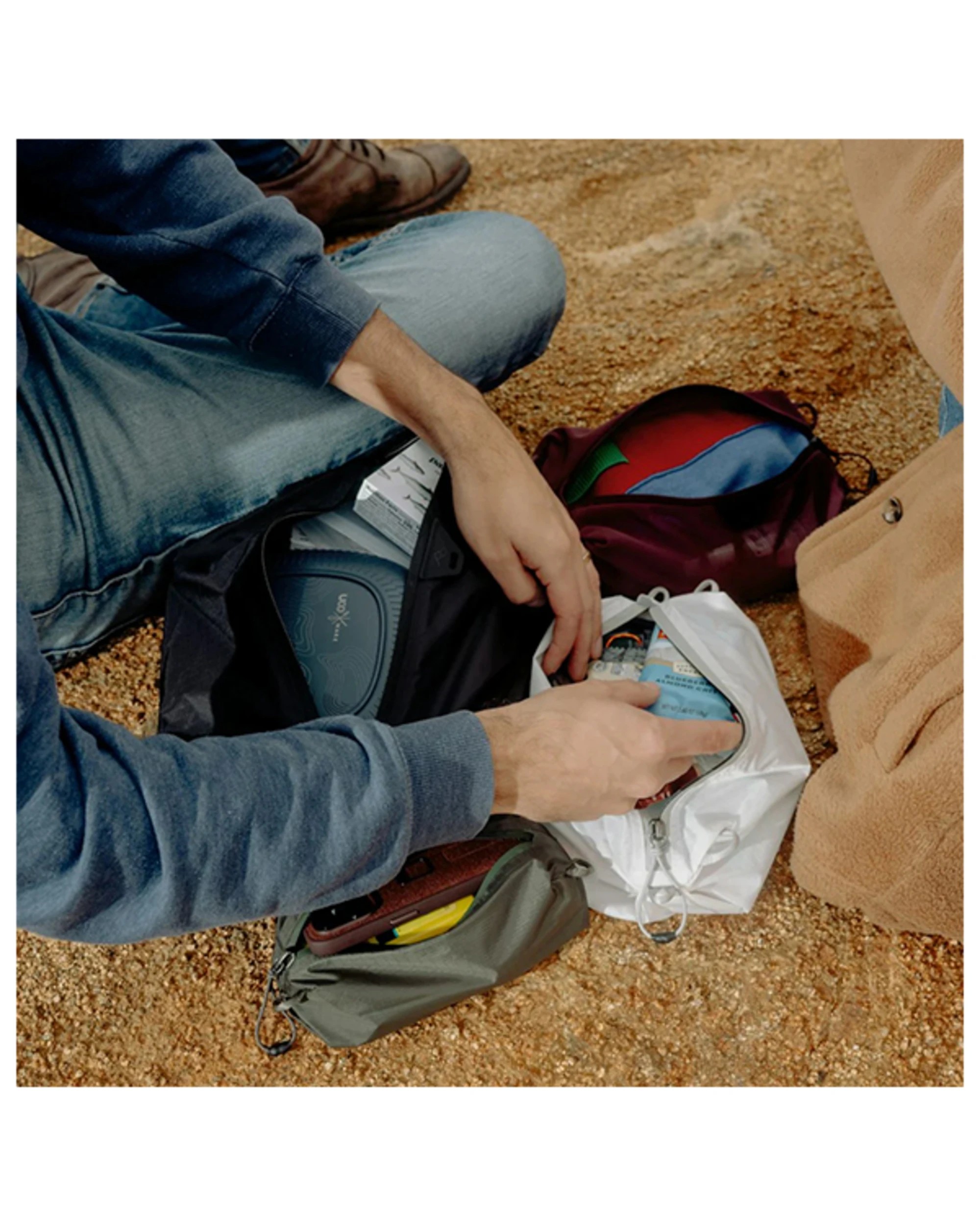 2 Peak Design Ultralight Packing Cube Small -Cloud, 2 of 4