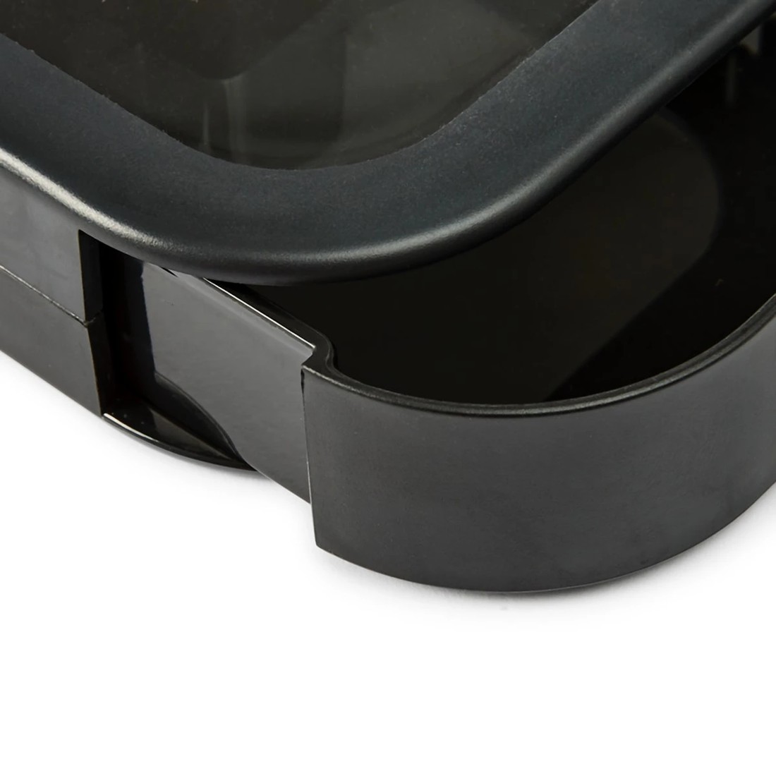 8 2 Pack Pop Out Clip Cases, 8 of 8