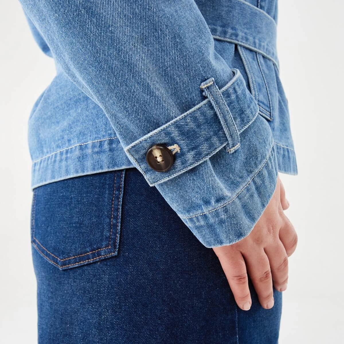 8 Denim Crop Trench Mid Wash, 8 of 10