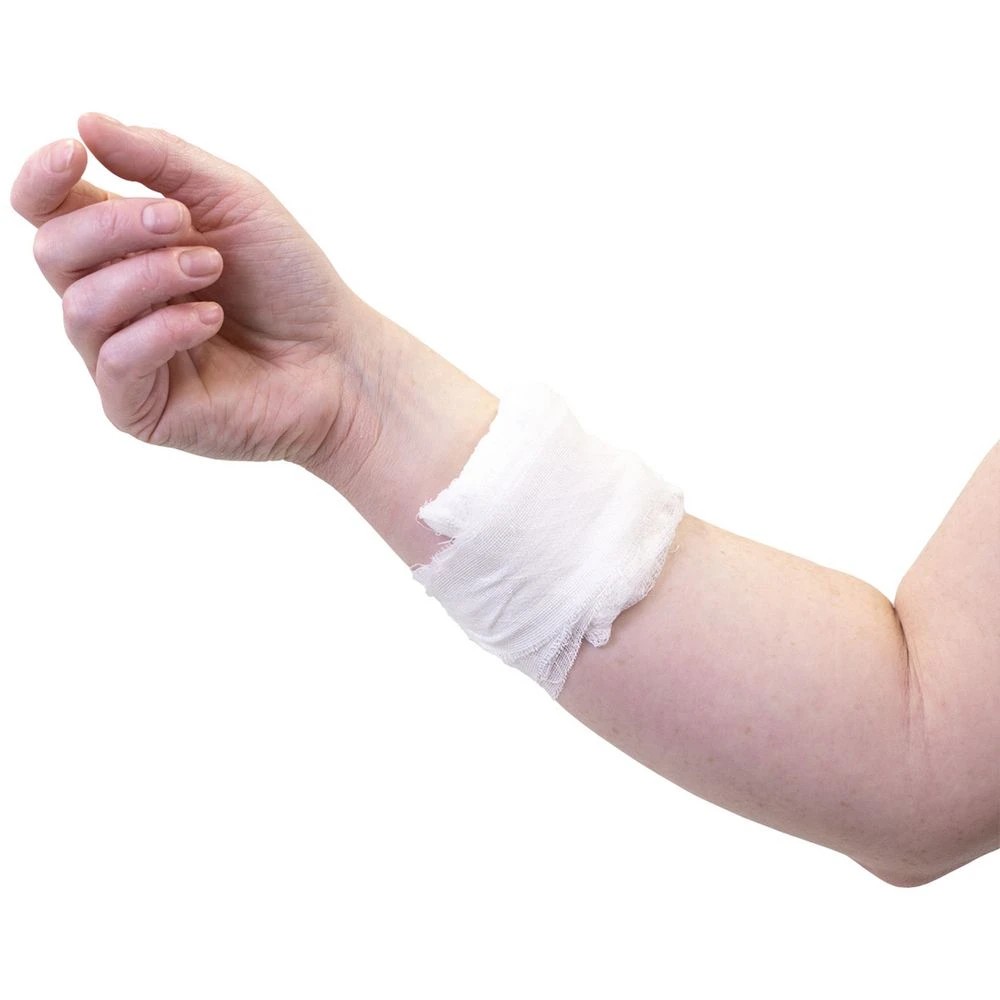 4 First Aiders Choice Wound Dressing Small, 4 of 4