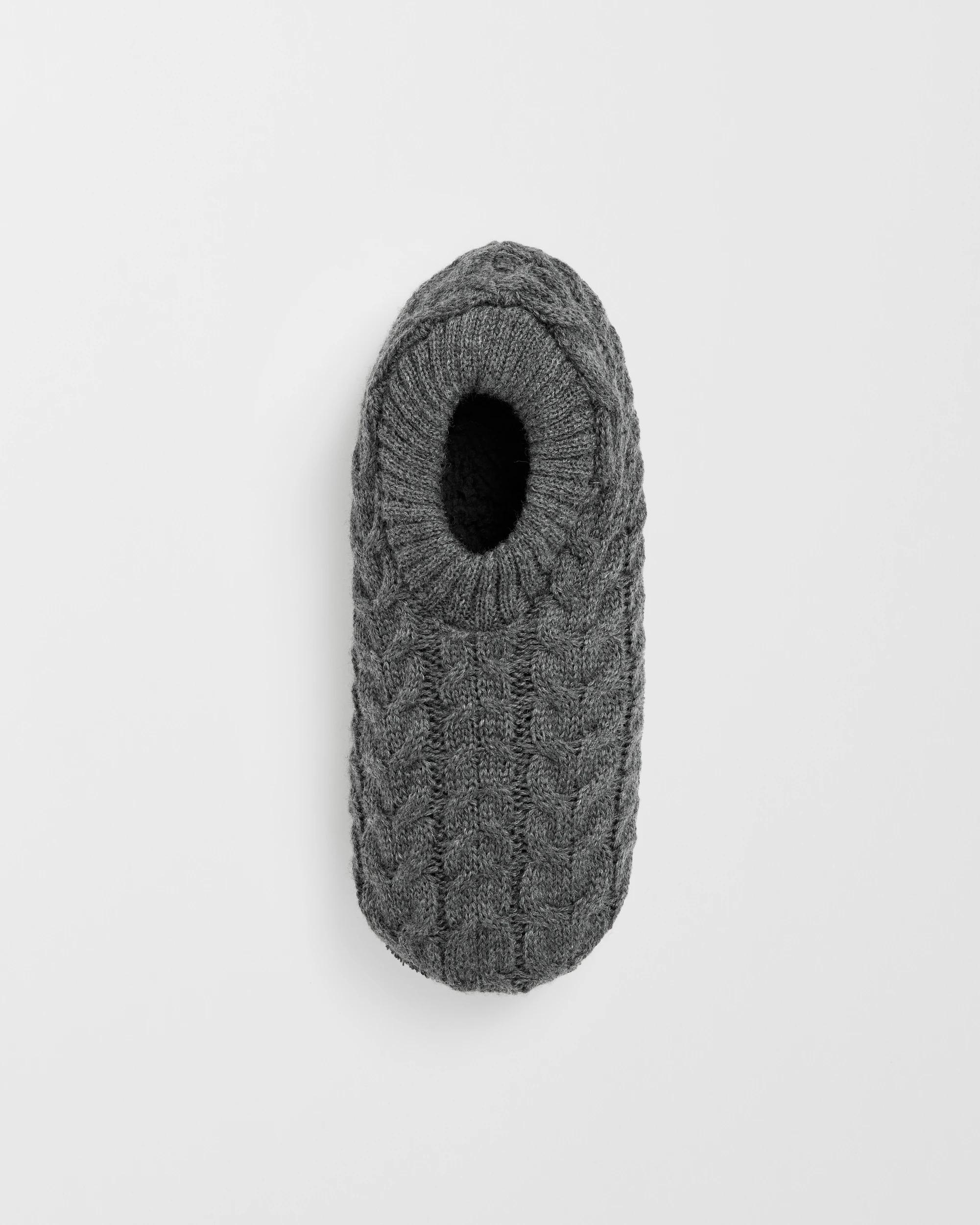 3 Target Man Slipper Socks CABLE CHARCOAL, 3 of 4