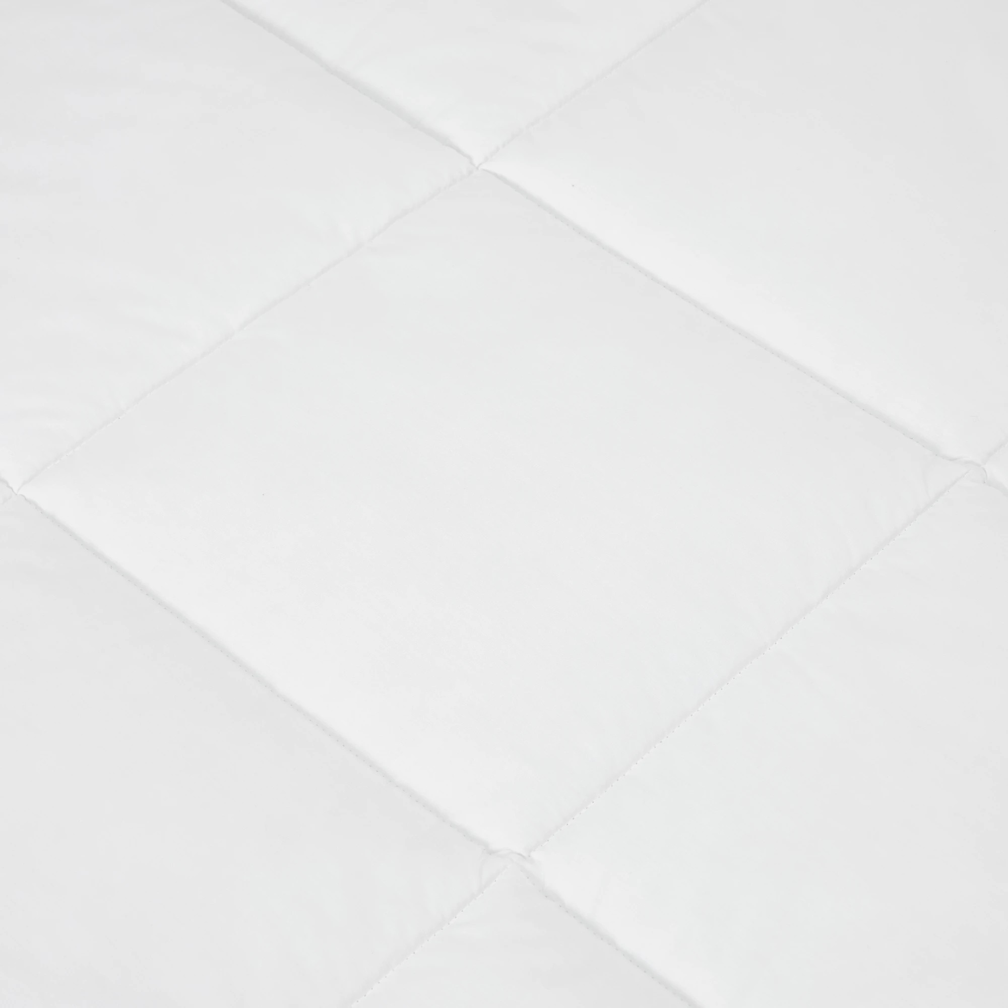 3 Winter High Warmth Quilt - Queen Bed, White, 3 of 4