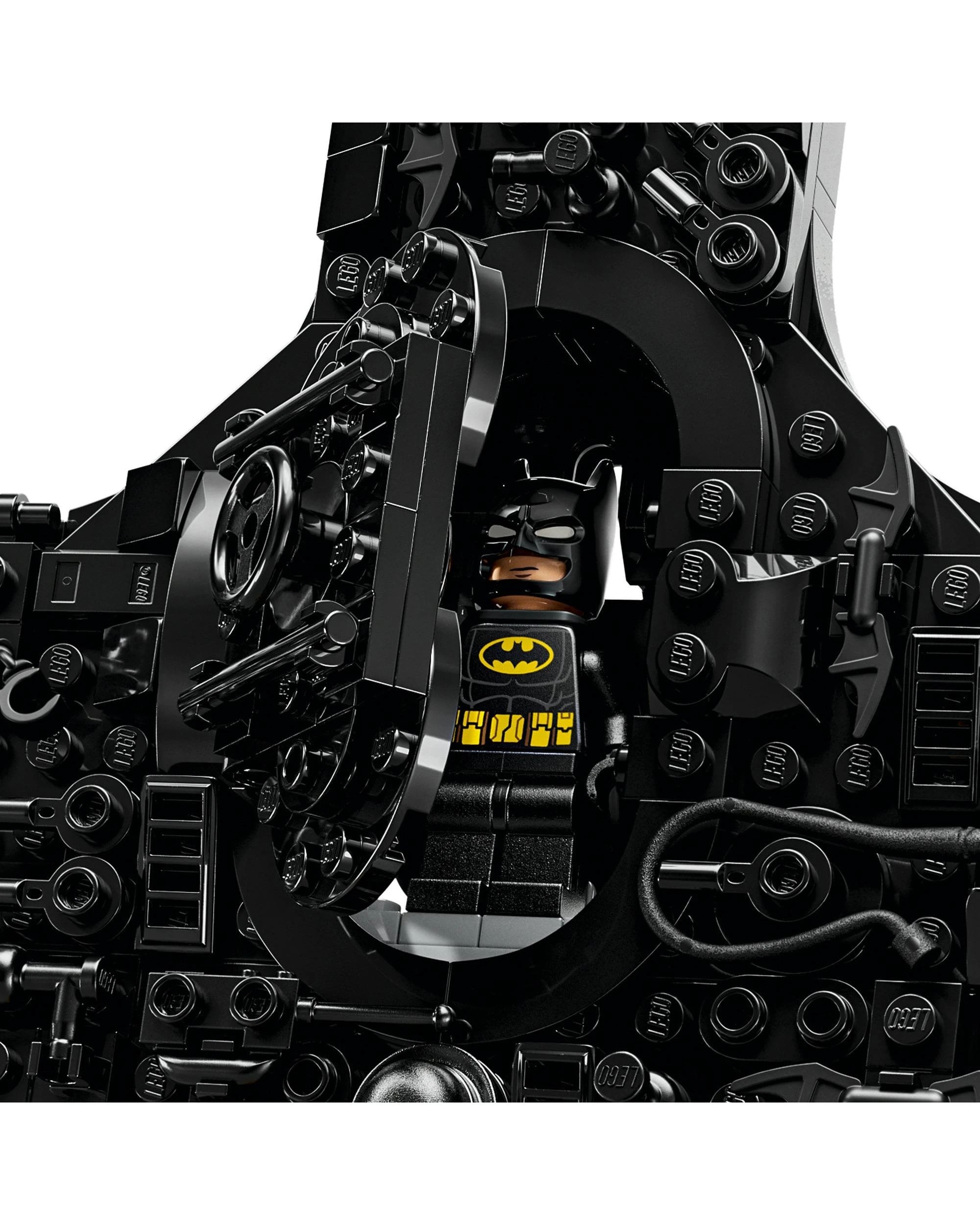 7 LEGO Super Heroes: DC Batman Logo - 76330, 7 of 10